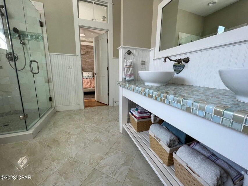 114 Parkshore Drive