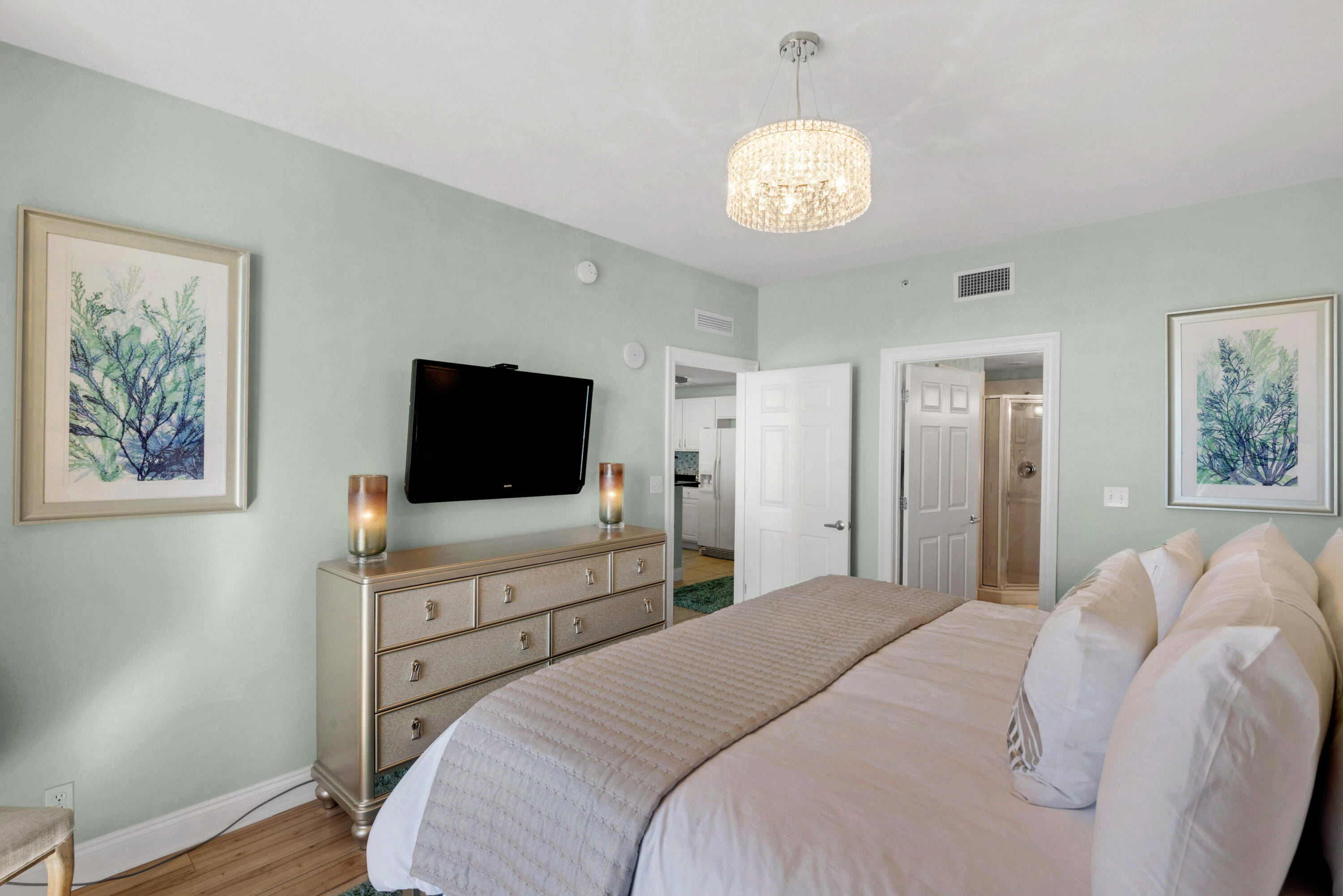 15817 Front Beach Road, UNIT 2-2105