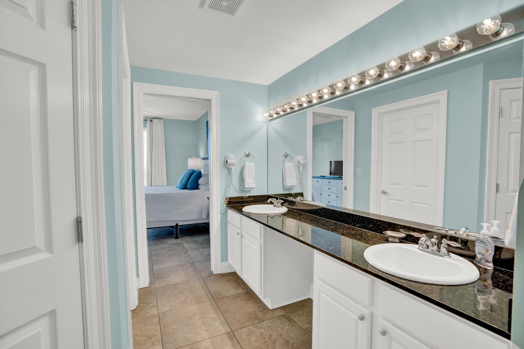 15817 Front Beach Road, UNIT 2-1601