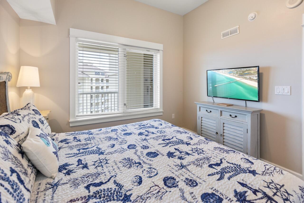 11807 Front Beach Road UNIT 2004