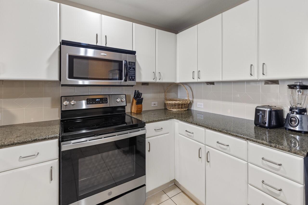 11807 Front Beach Road UNIT 2004