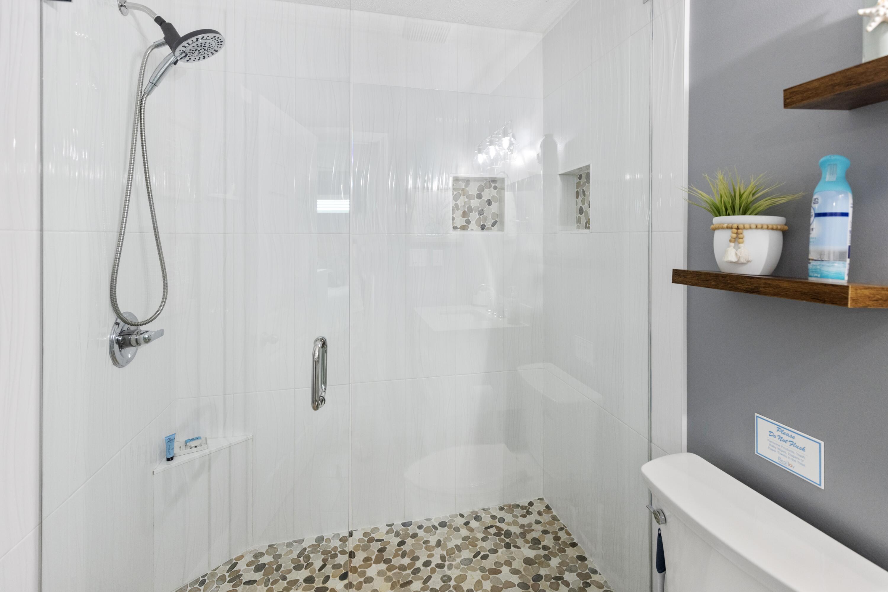 21401 Hilltop Avenue