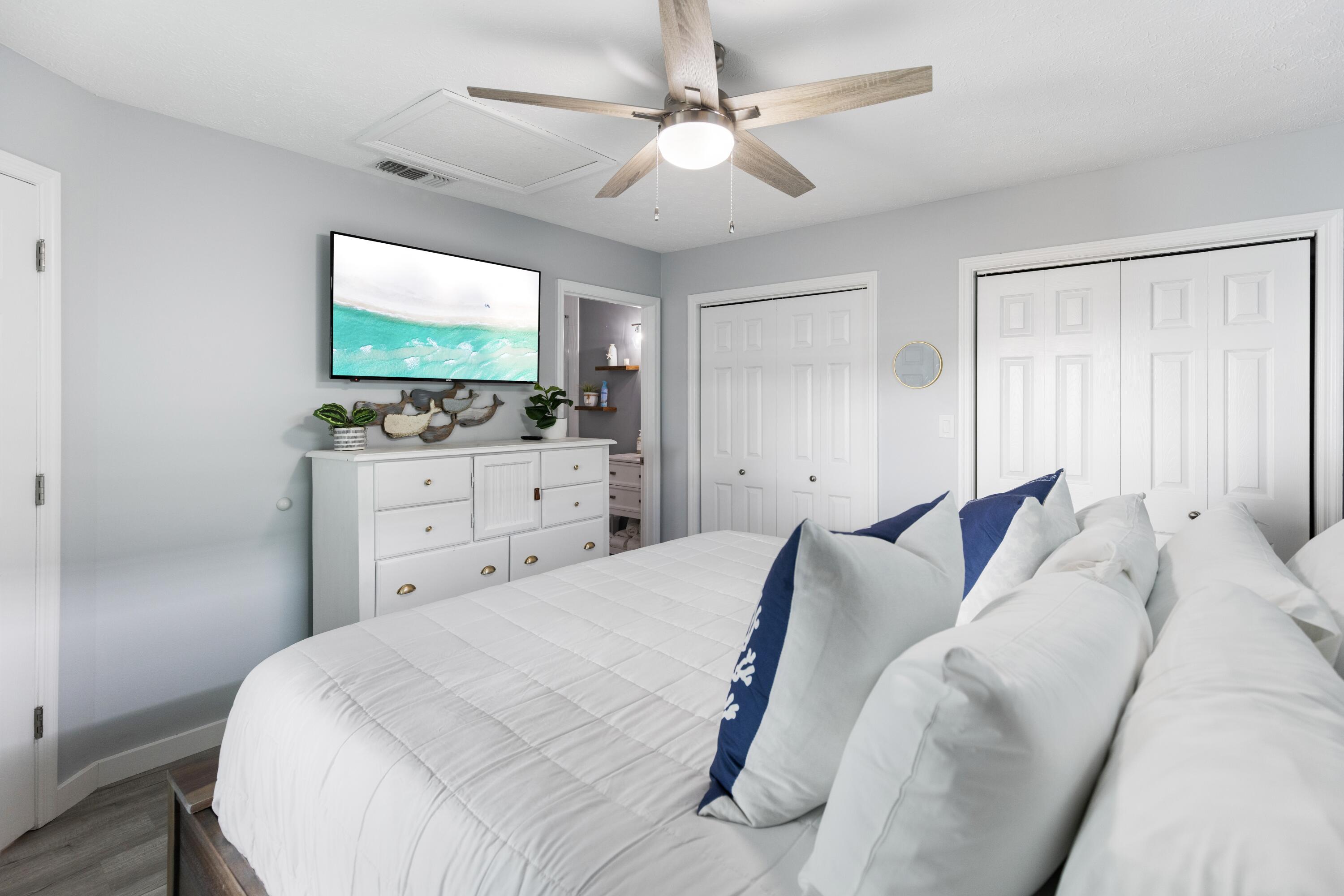 21401 Hilltop Avenue