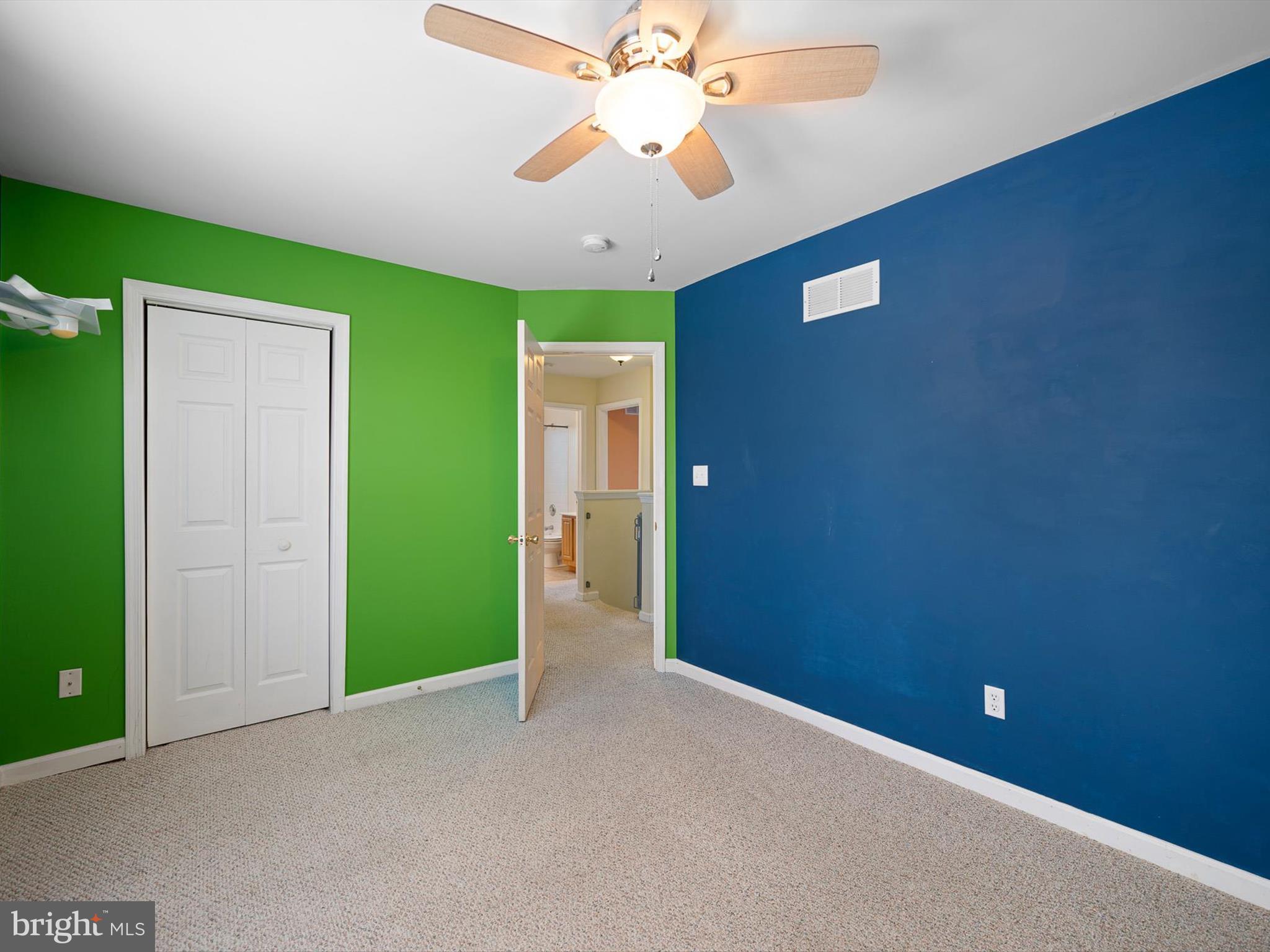 43 Kristin Ct