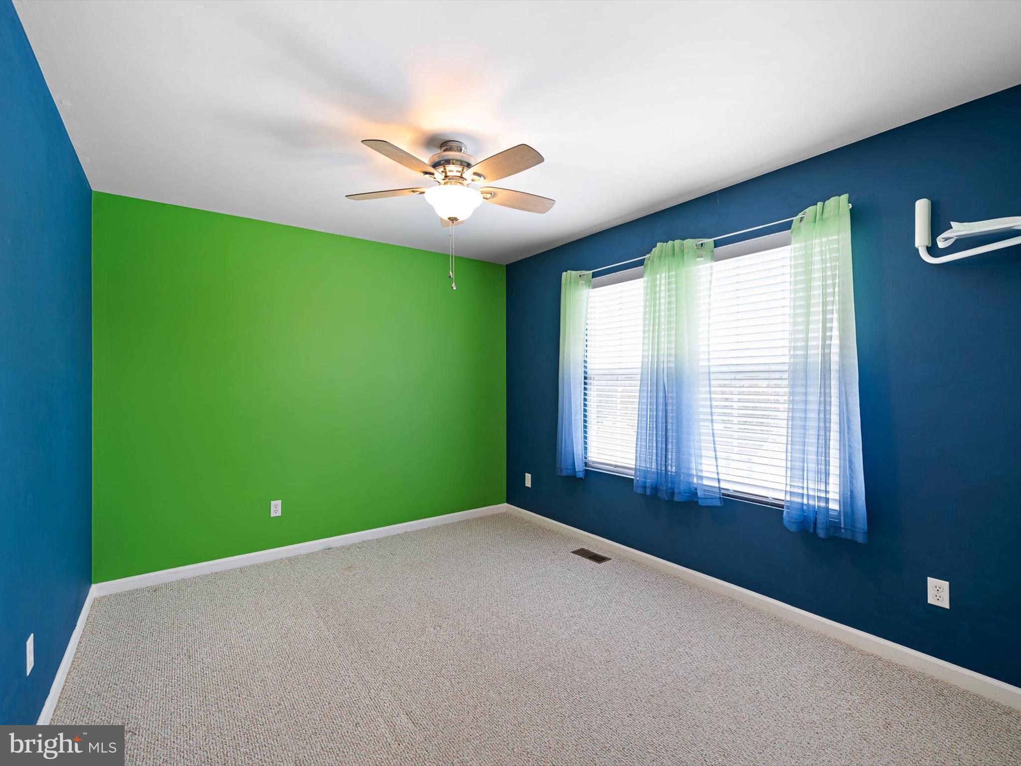 43 Kristin Ct