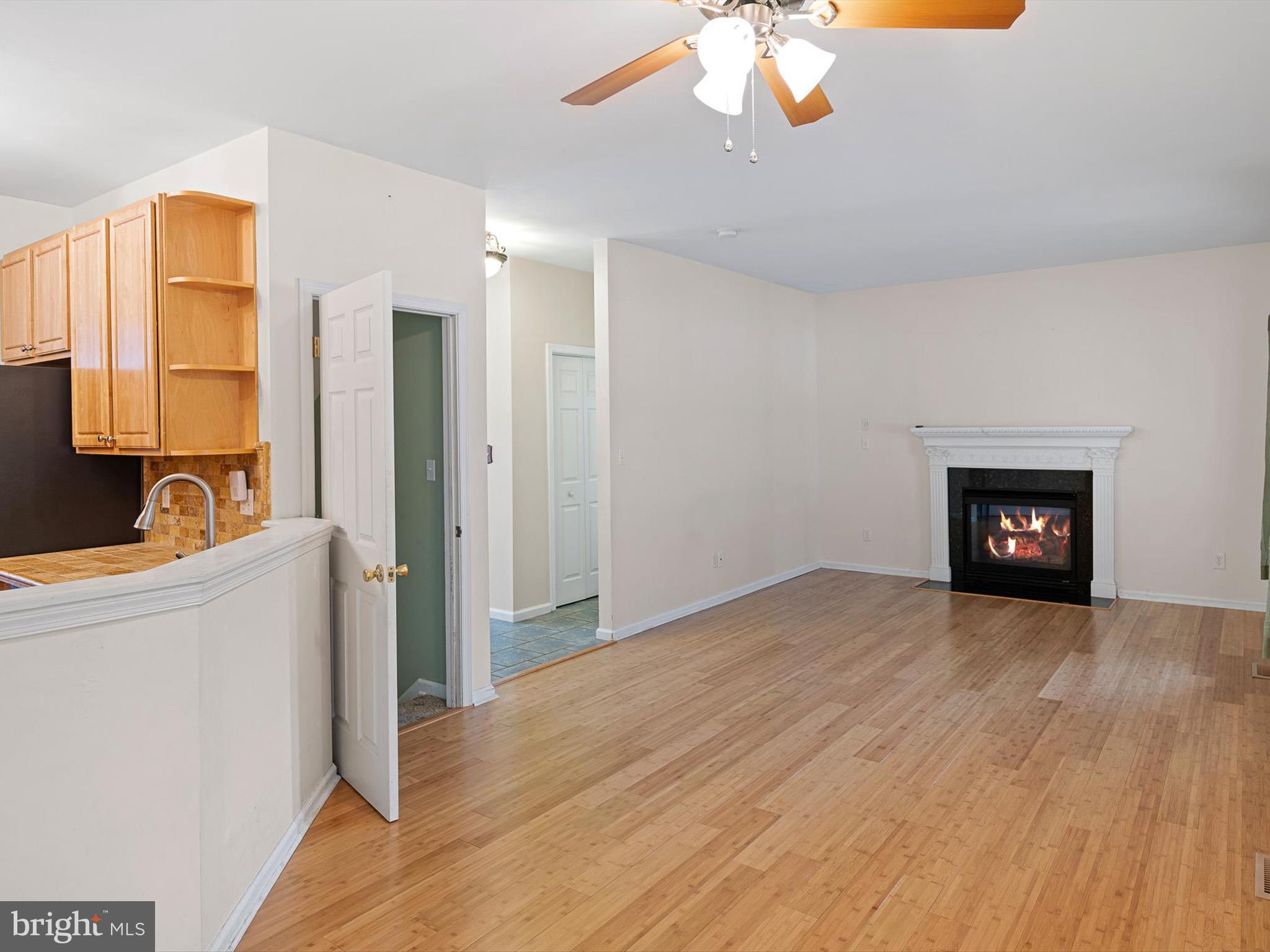 43 Kristin Ct