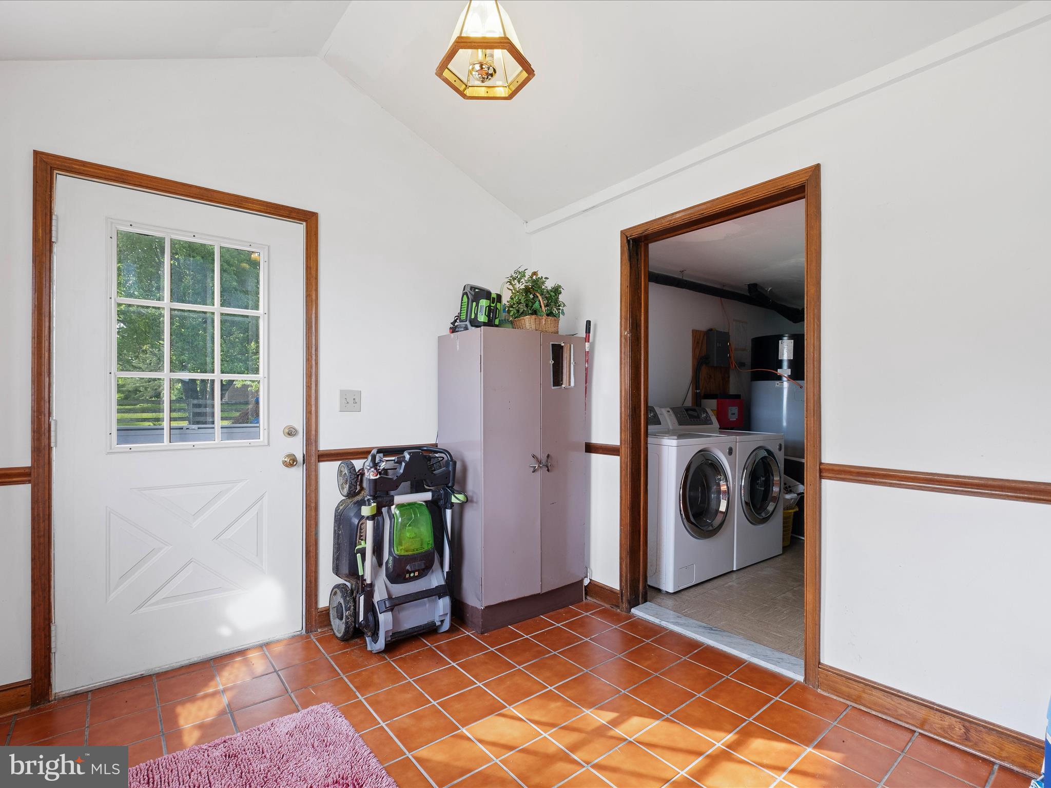 1871 St Augustine Rd