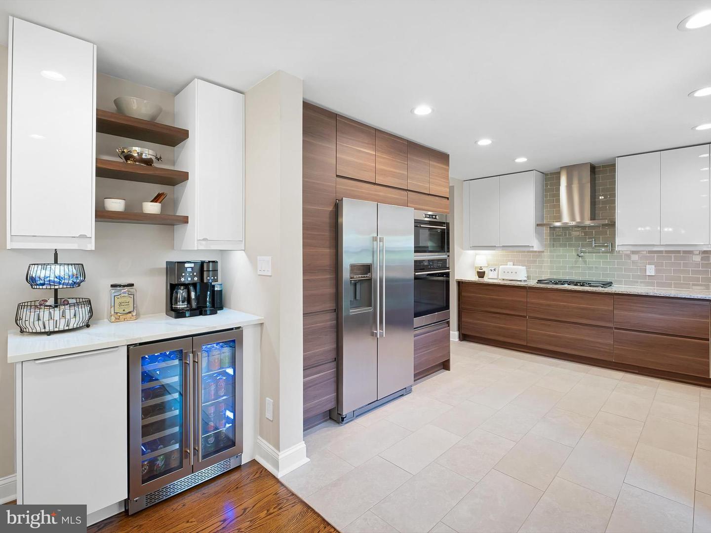 504 Ruxton Dr