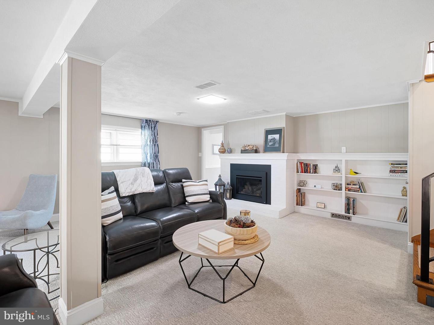 504 Ruxton Dr