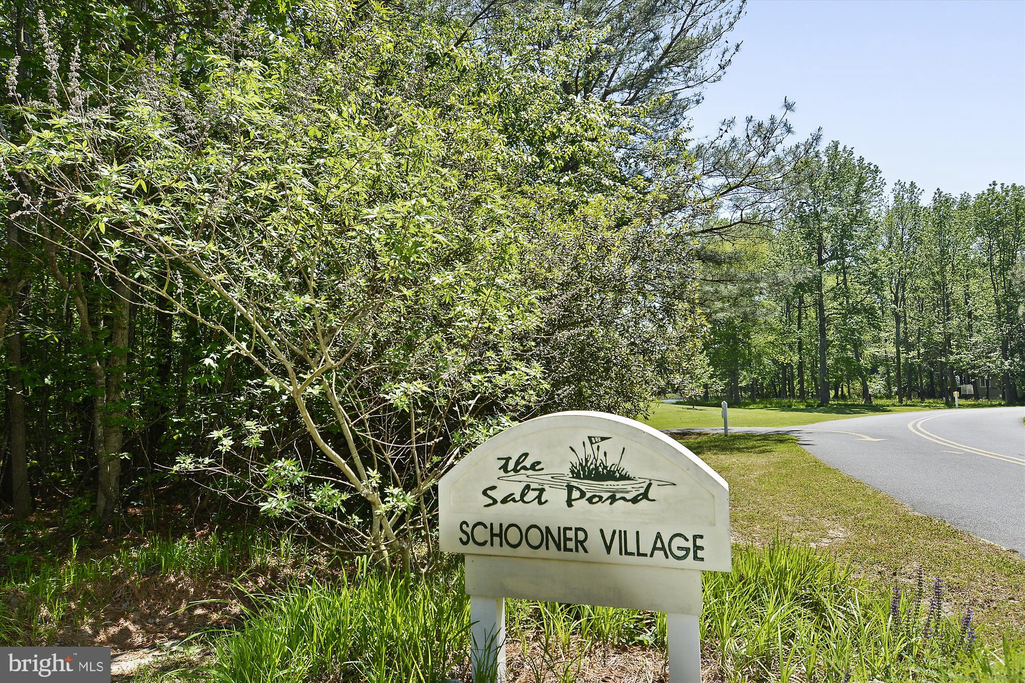 325 Walkabout Rd