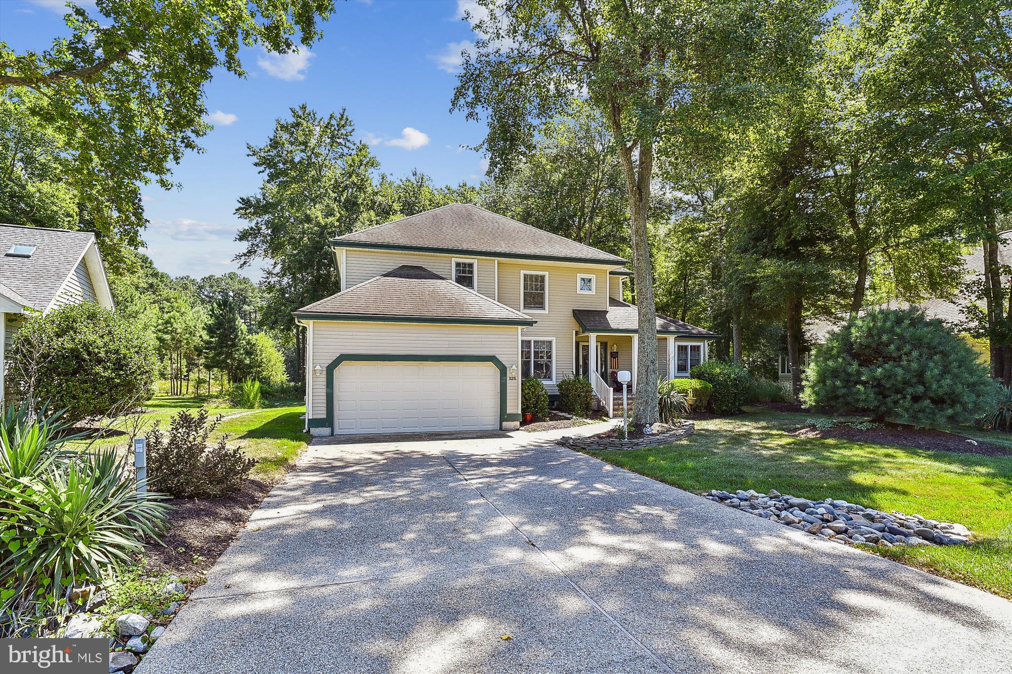 325 Walkabout Rd