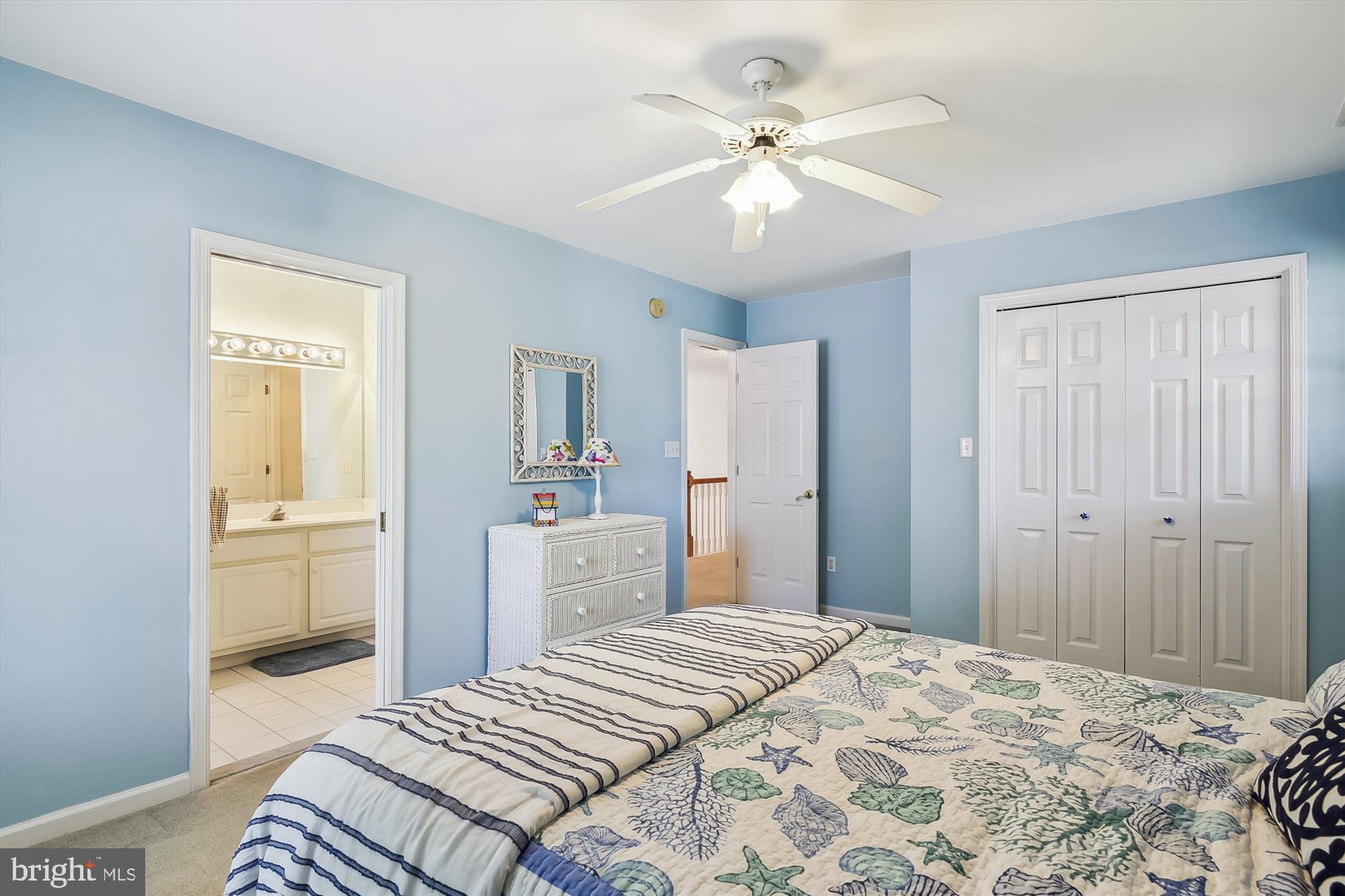 325 Walkabout Rd