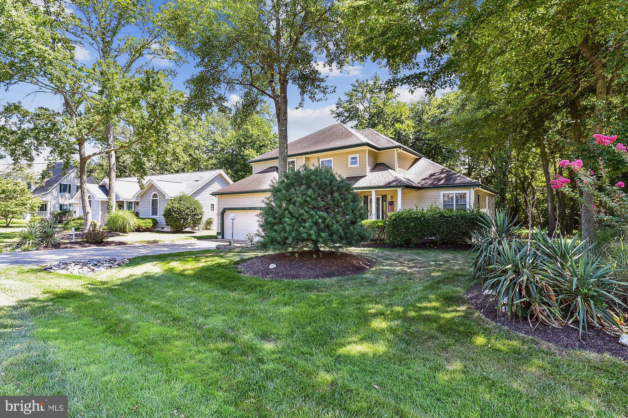 325 Walkabout Rd
