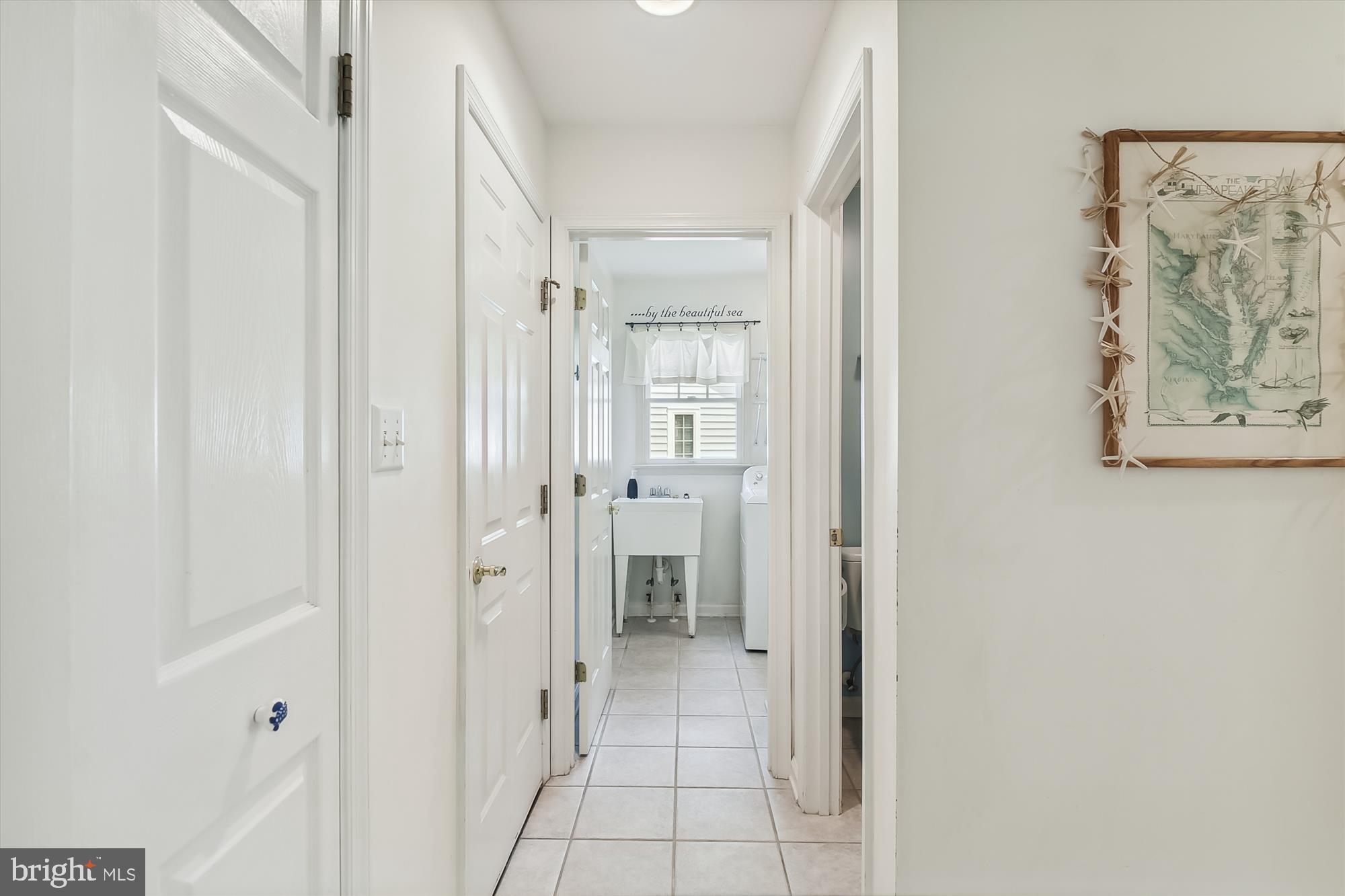 325 Walkabout Rd