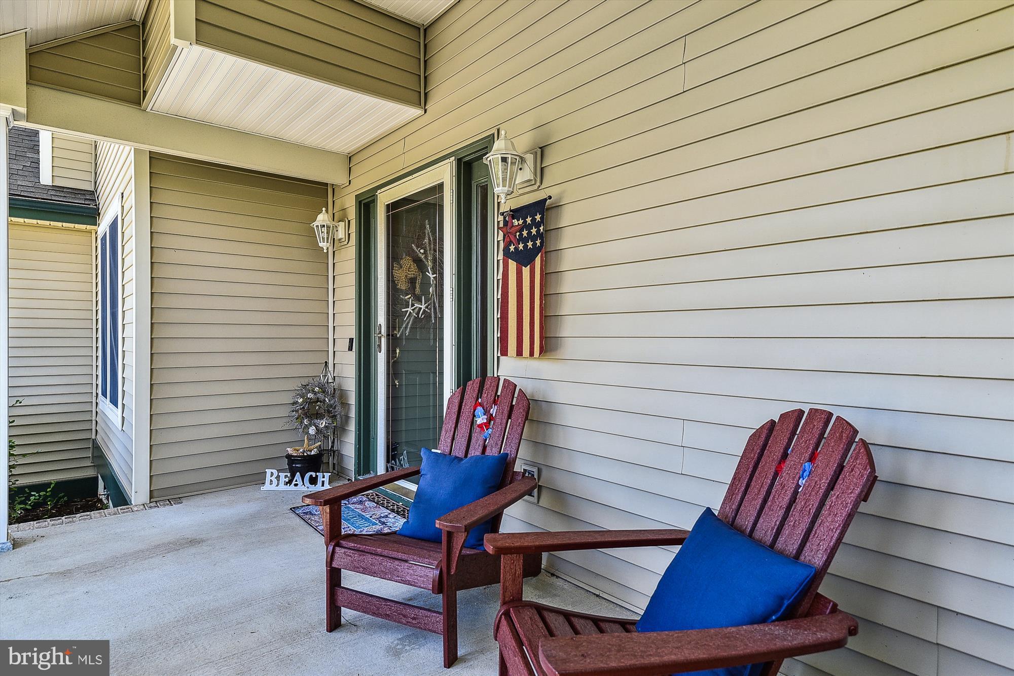 325 Walkabout Rd