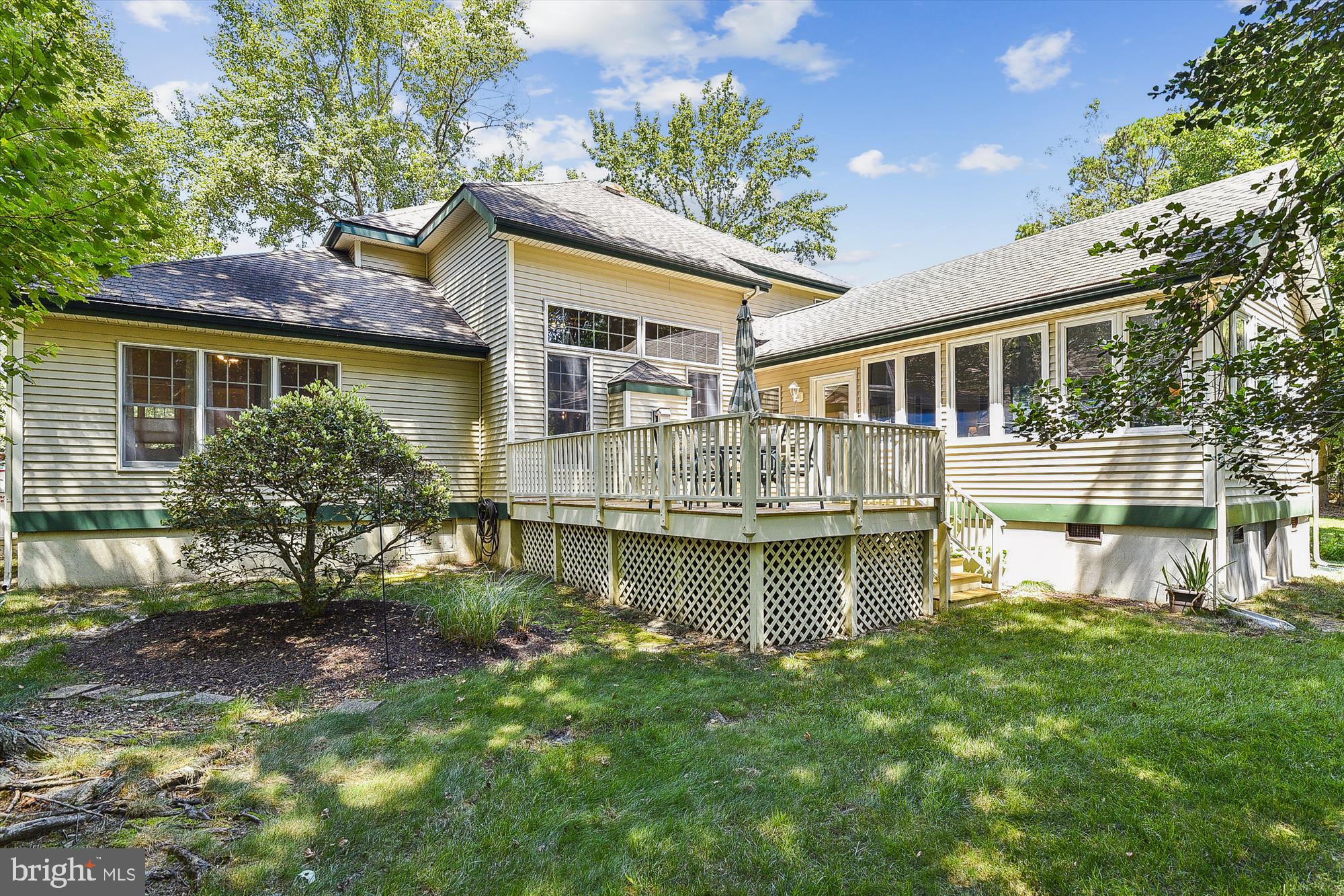 325 Walkabout Rd