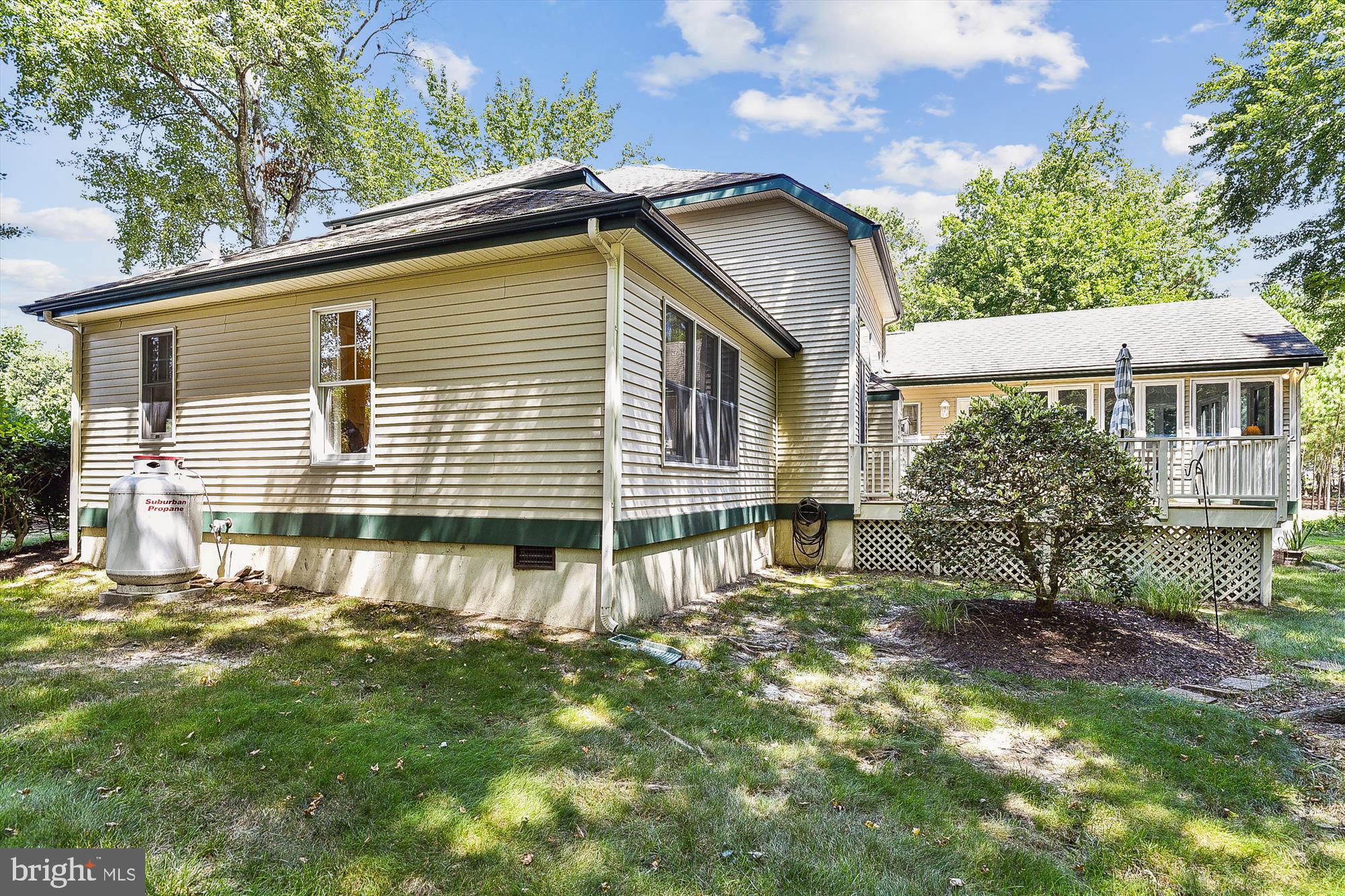325 Walkabout Rd