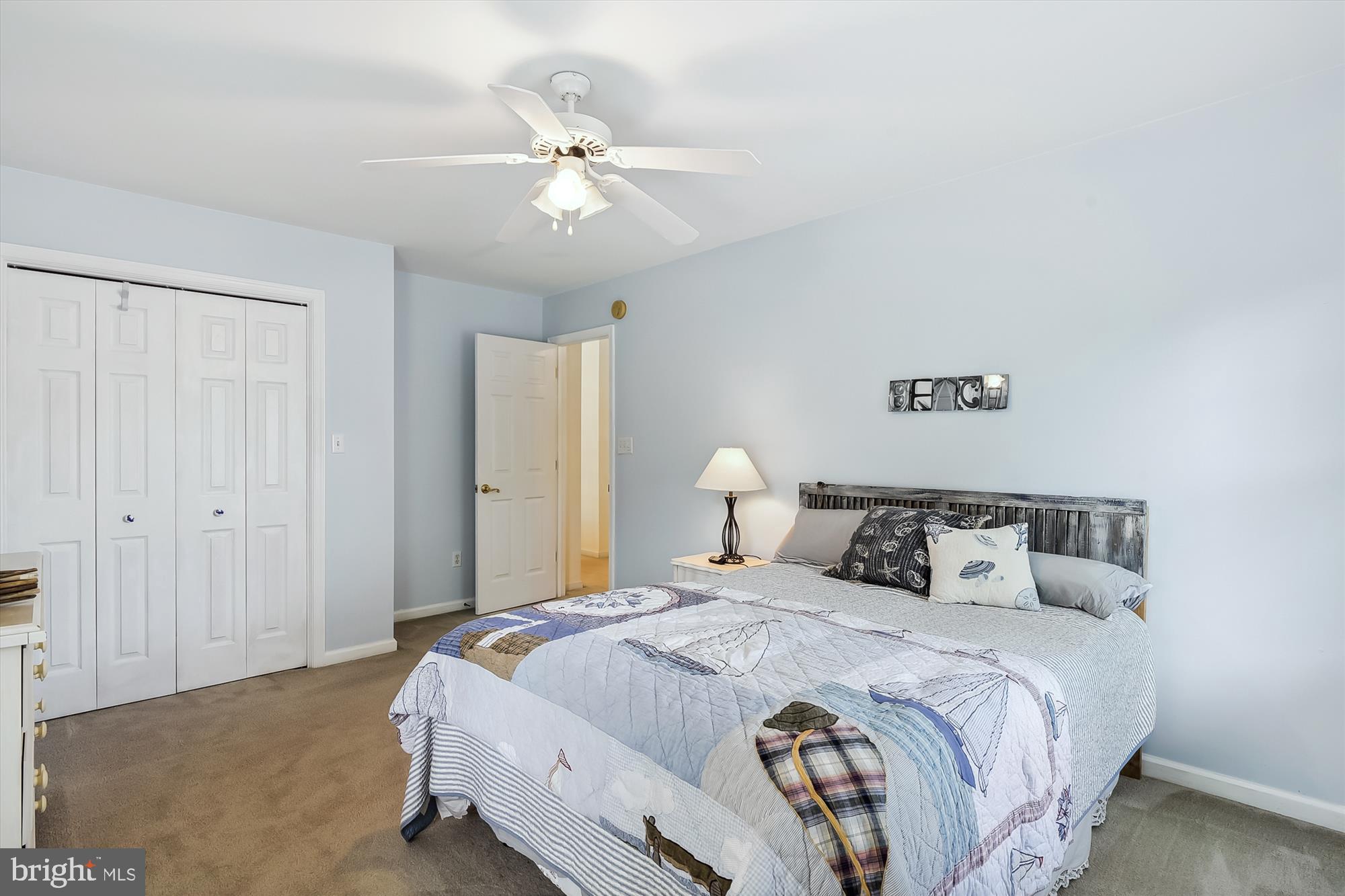 325 Walkabout Rd