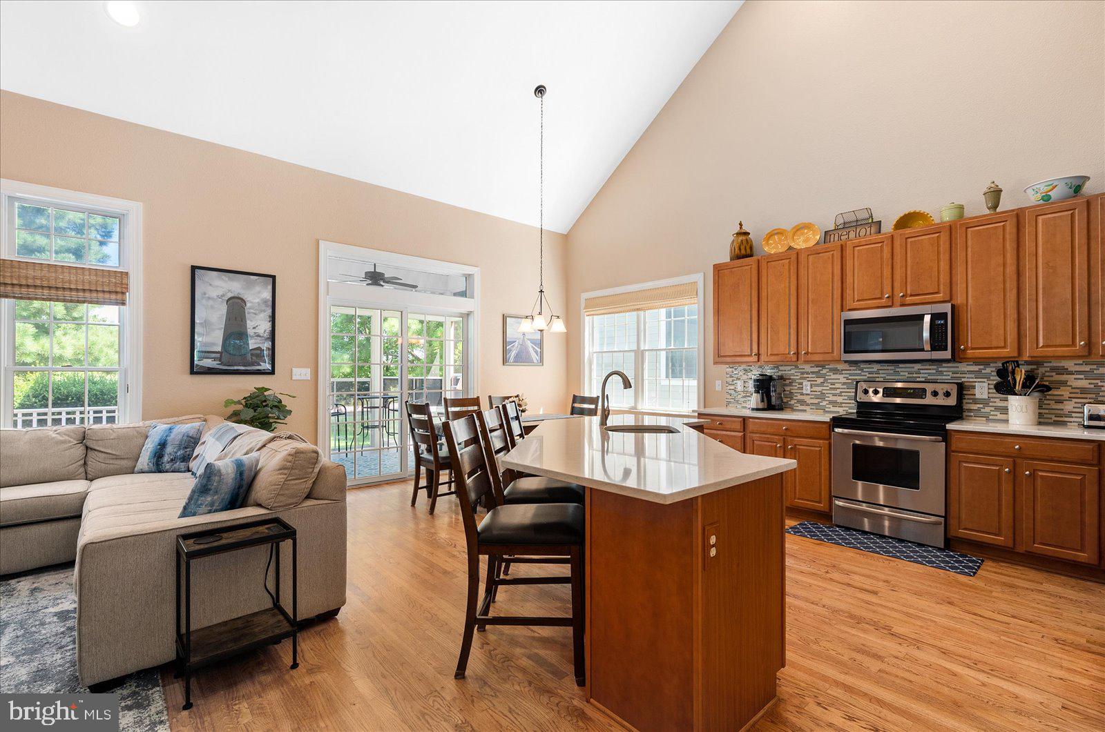 67 Willow Oak Ave