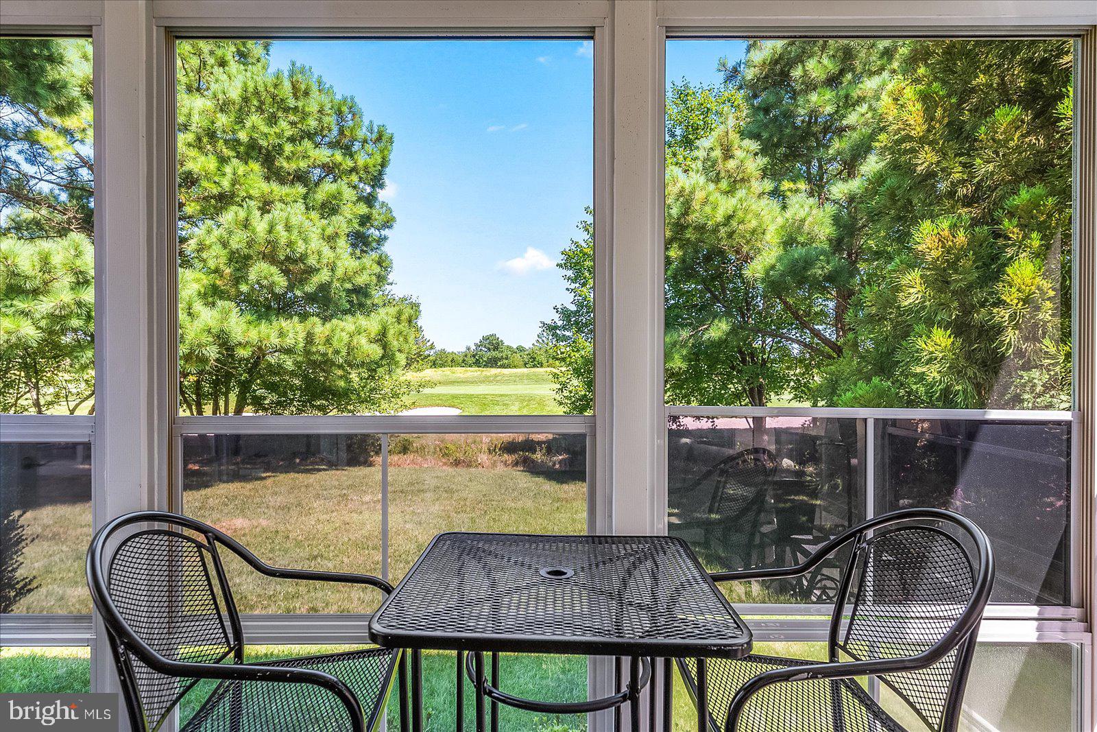 67 Willow Oak Ave