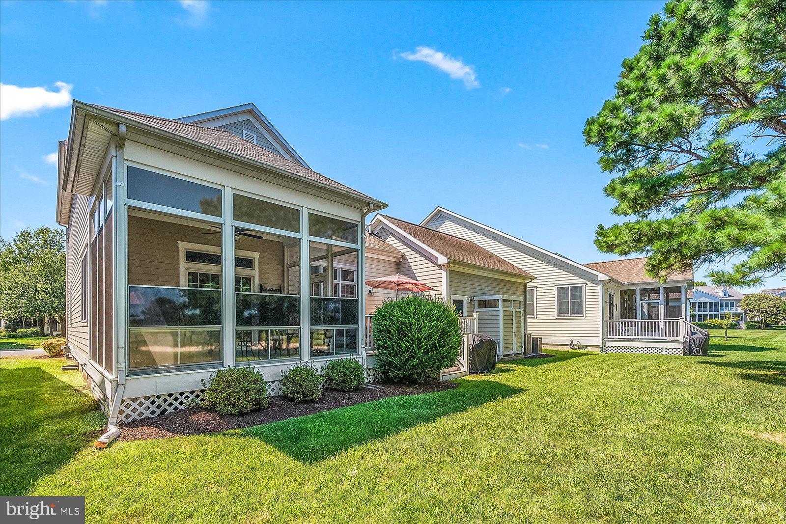 67 Willow Oak Ave