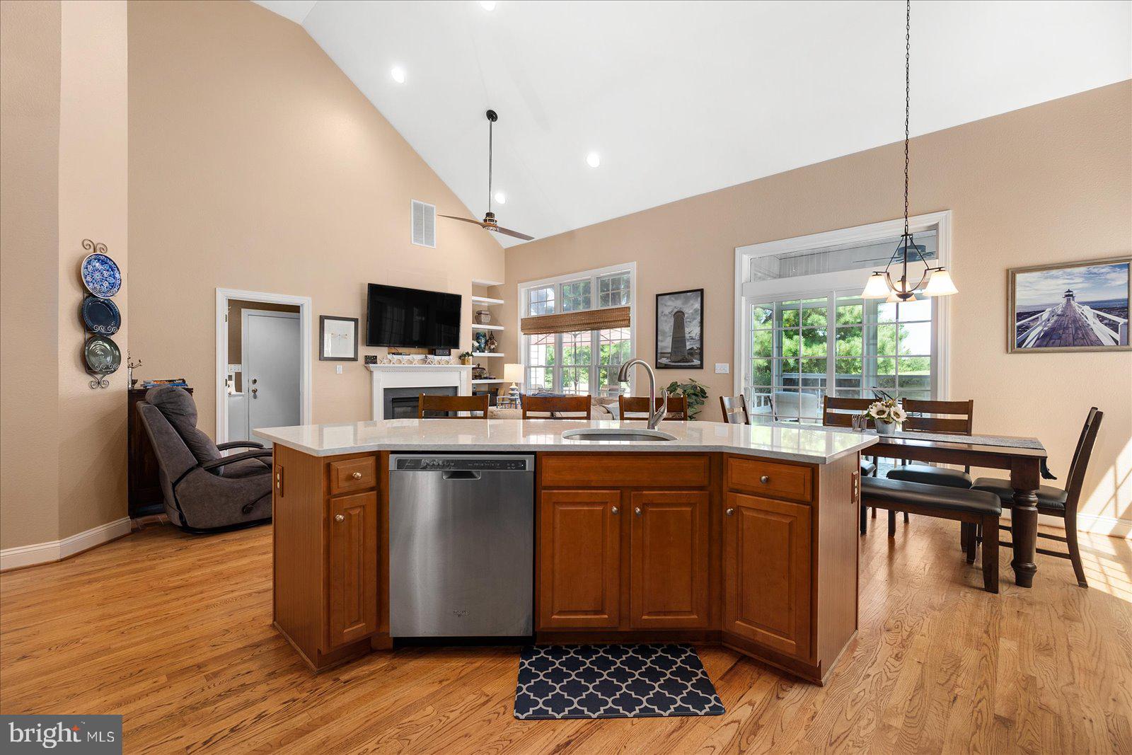 67 Willow Oak Ave