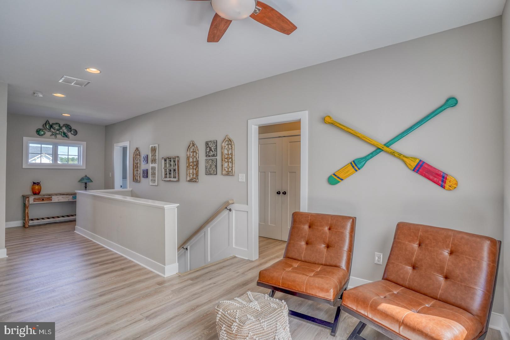 8 Larchmont Ct