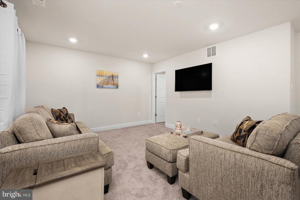 35101 Wright Way