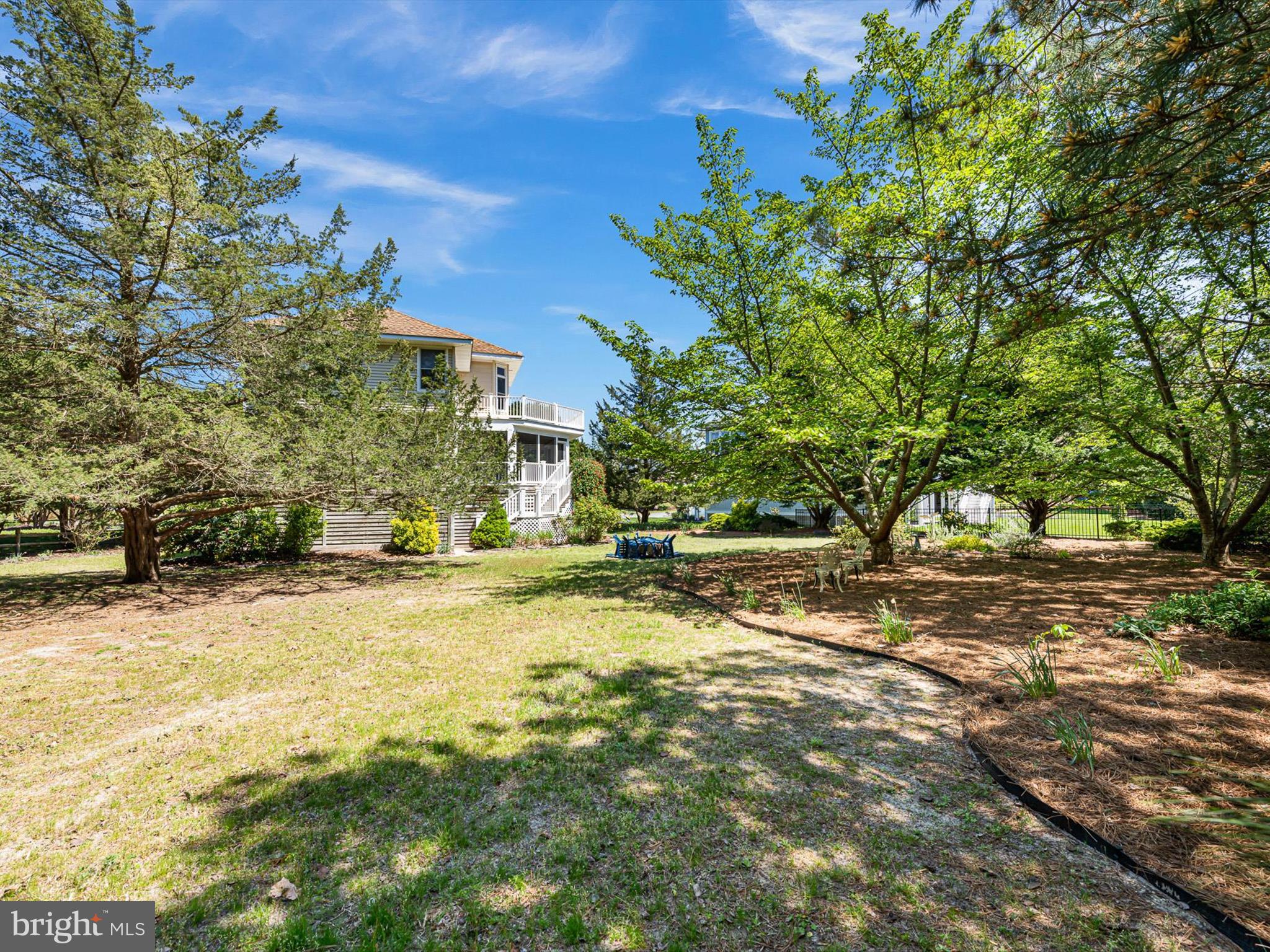 39078 Bayfront Dr