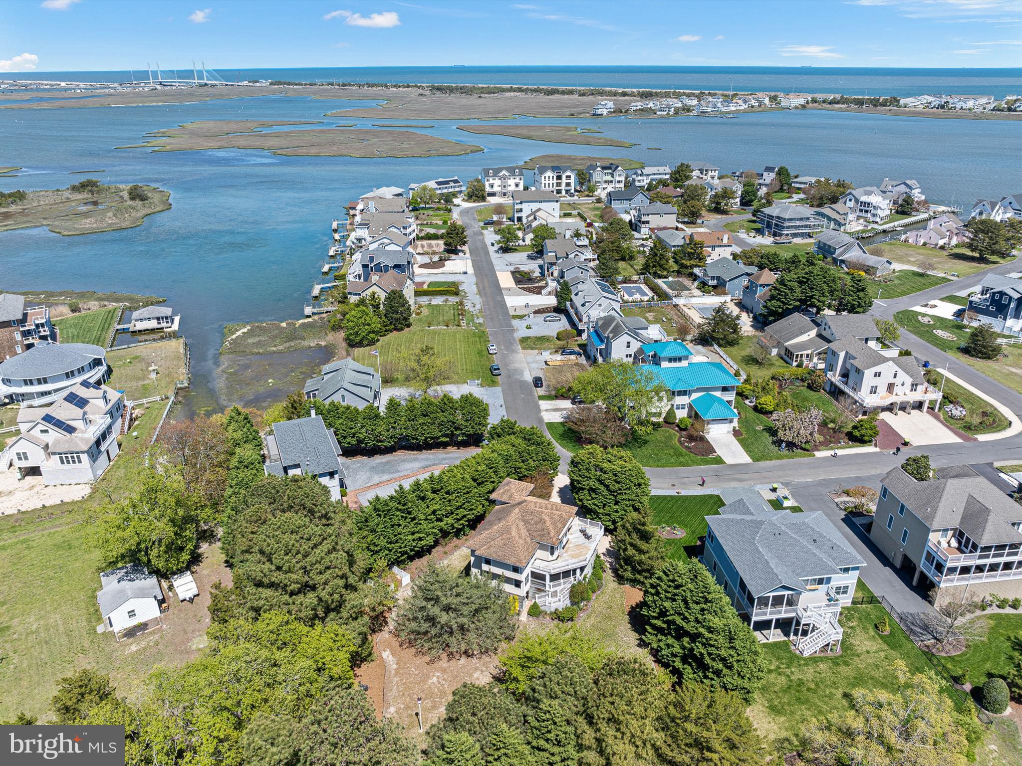 39078 Bayfront Dr