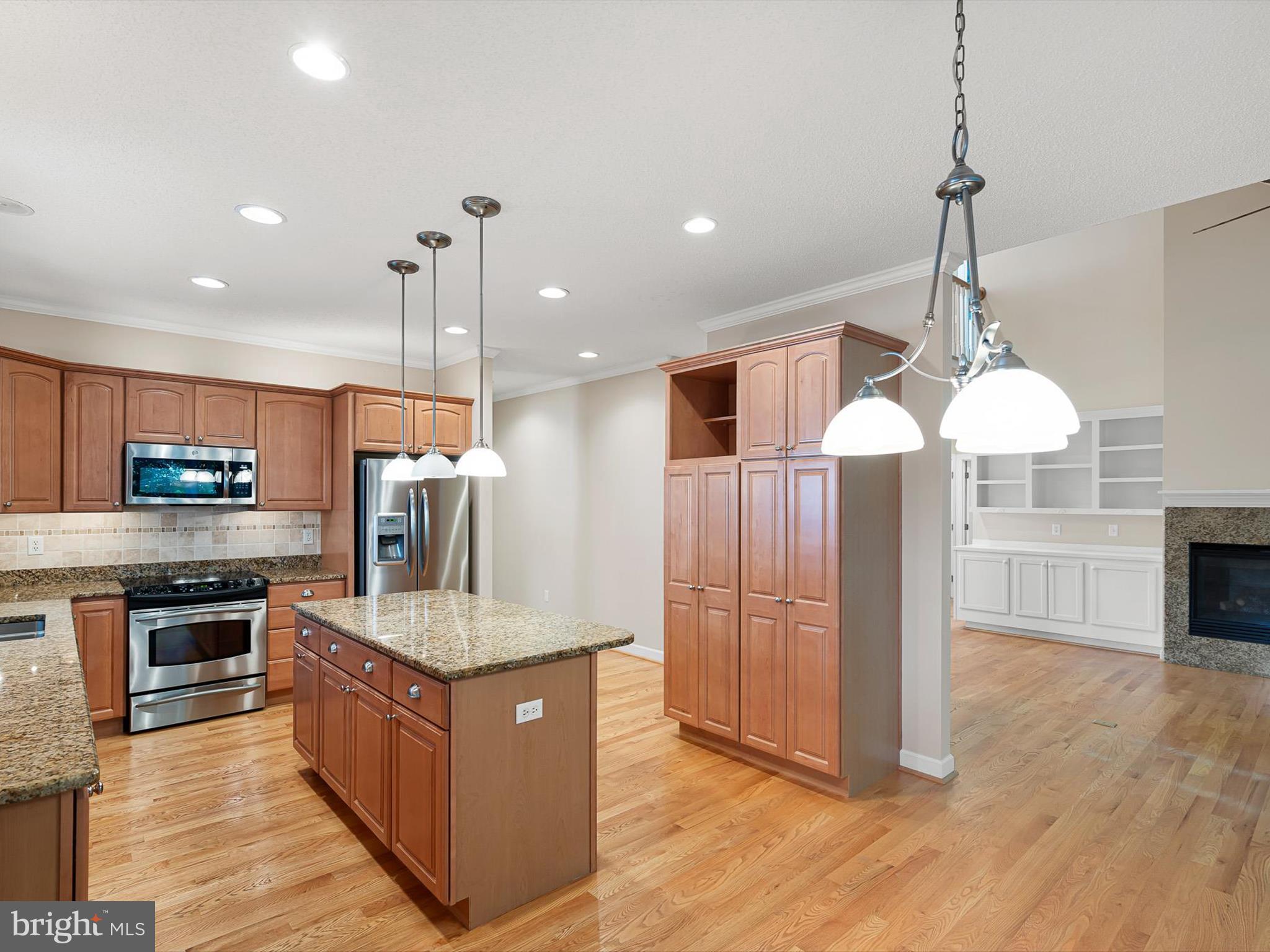 715 Fox Tail Dr