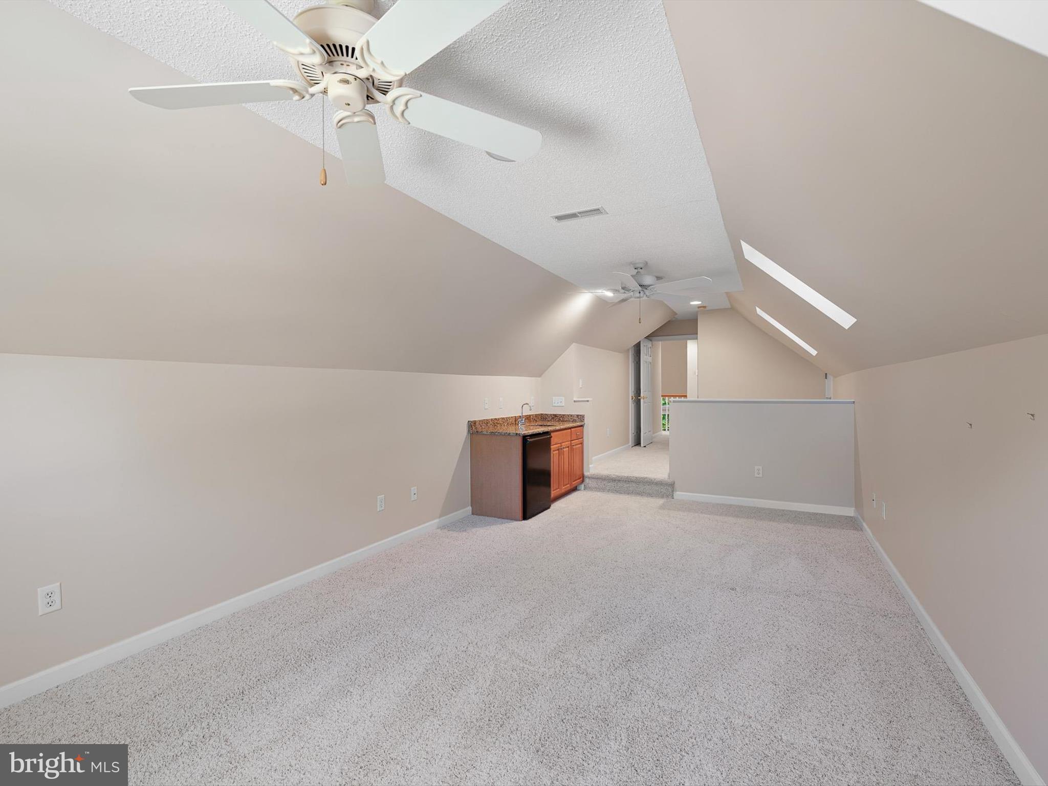 715 Fox Tail Dr