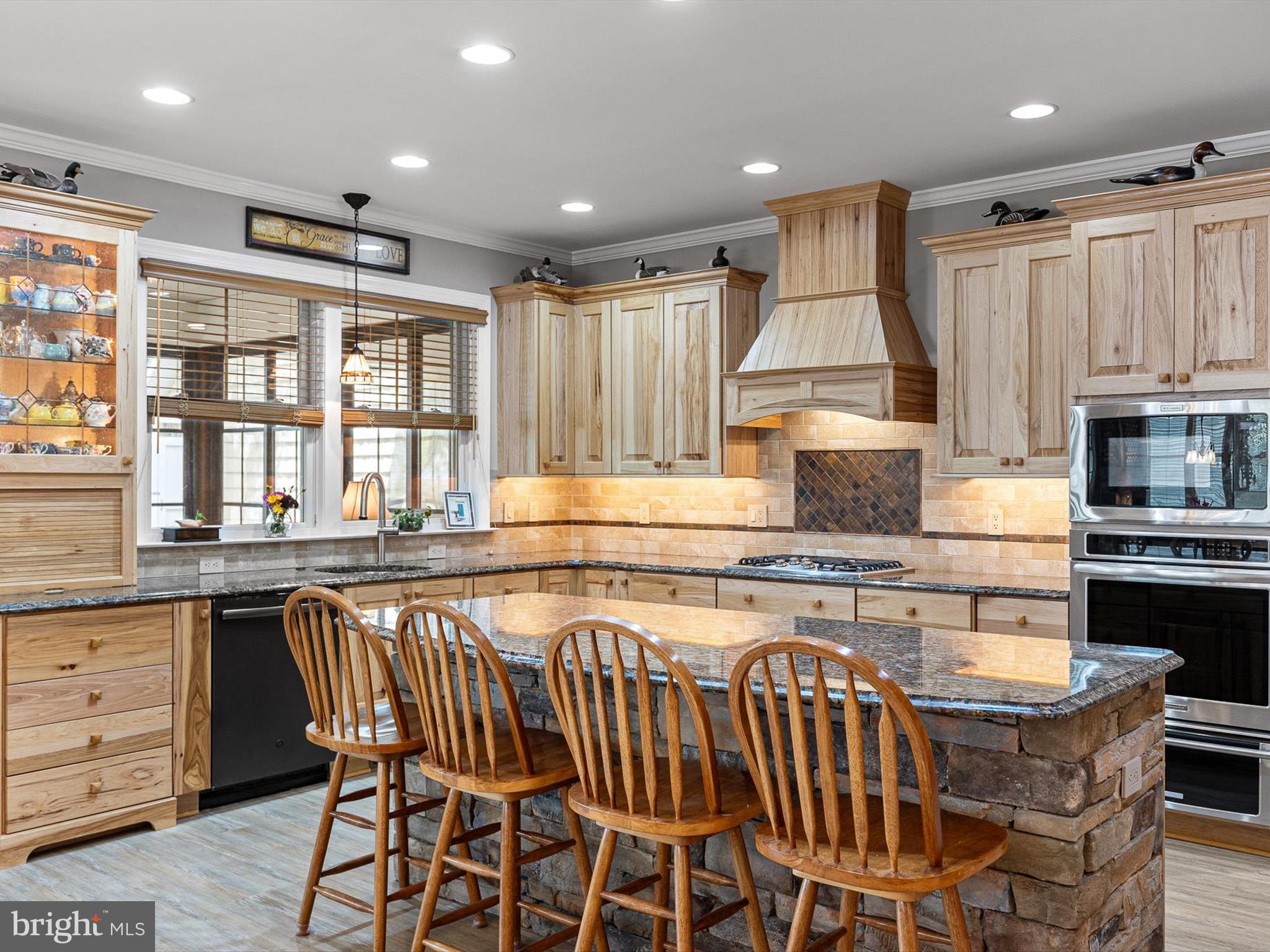 722 Fox Tail Dr