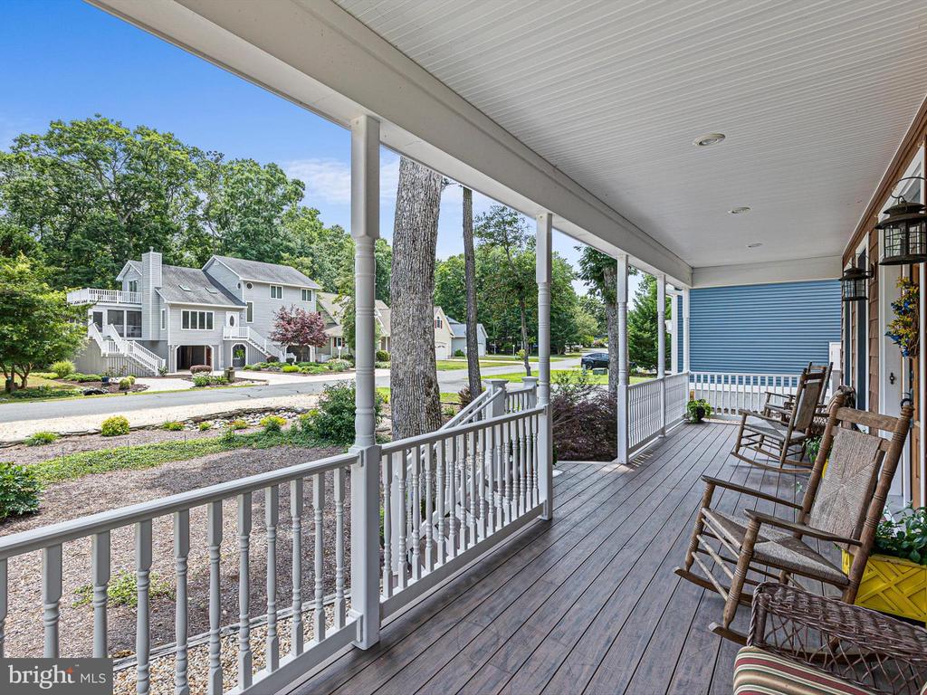 722 Fox Tail Dr