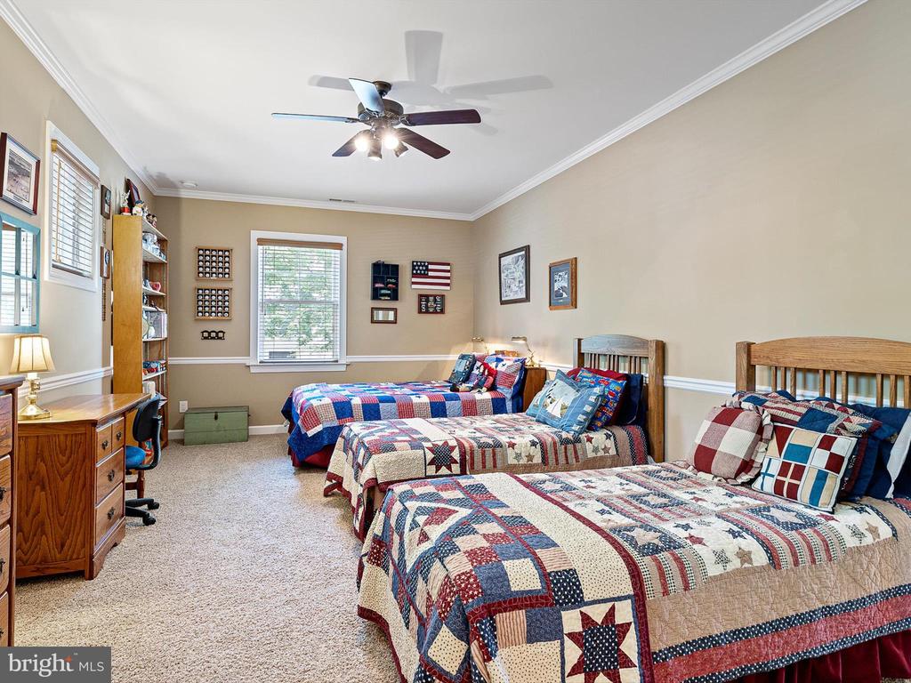 722 Fox Tail Dr