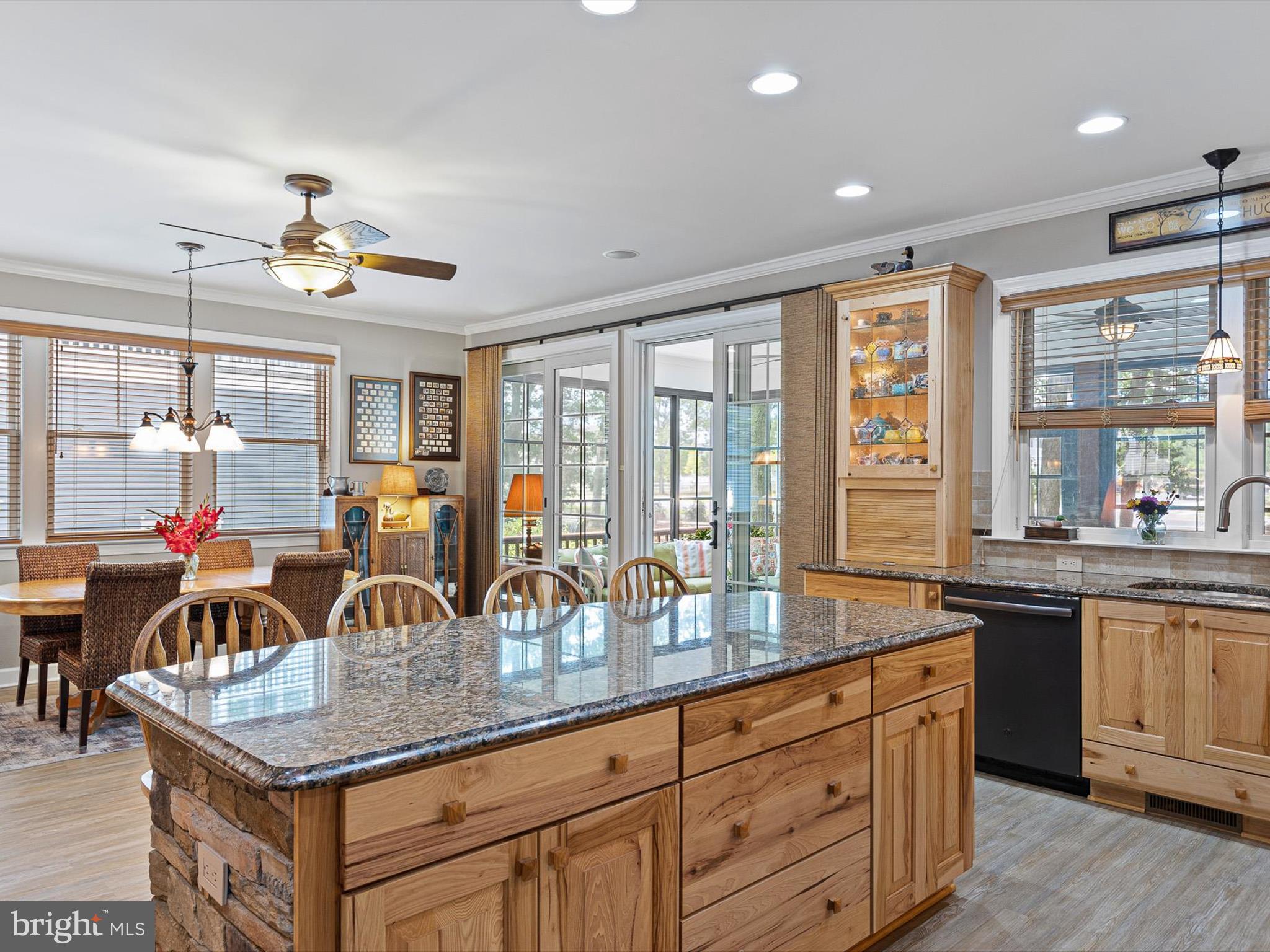 722 Fox Tail Dr