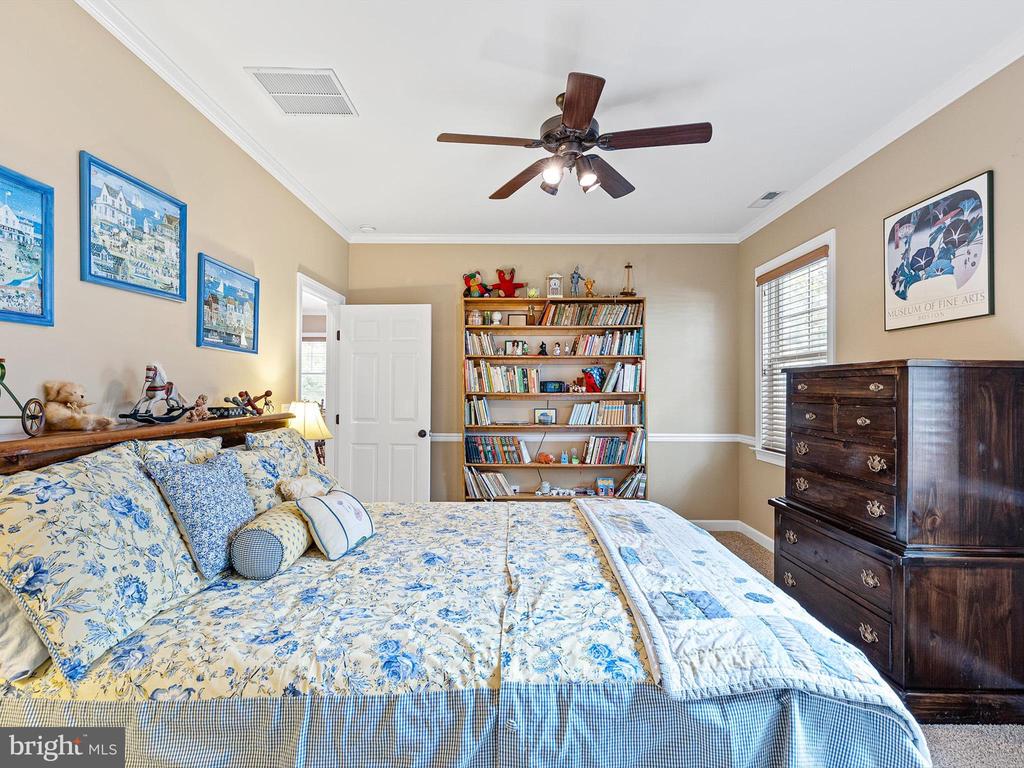 722 Fox Tail Dr