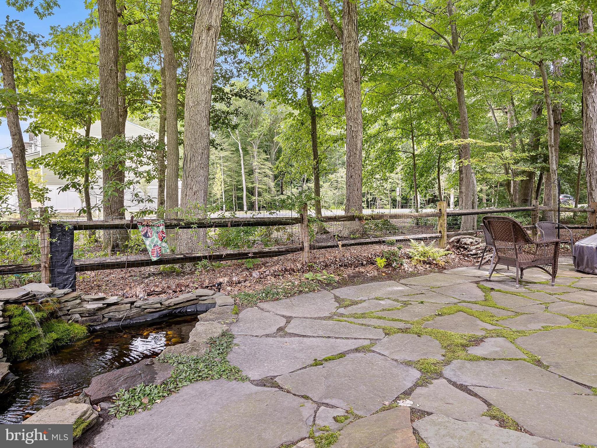 722 Fox Tail Dr