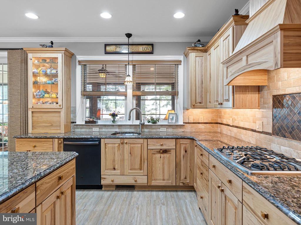 722 Fox Tail Dr