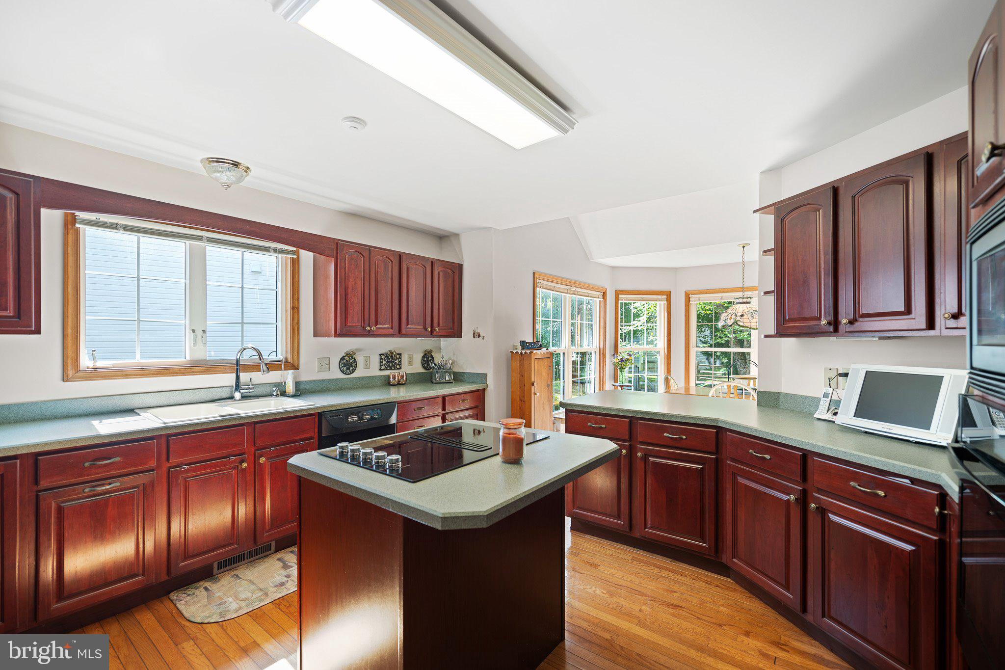 616 Bethany Loop