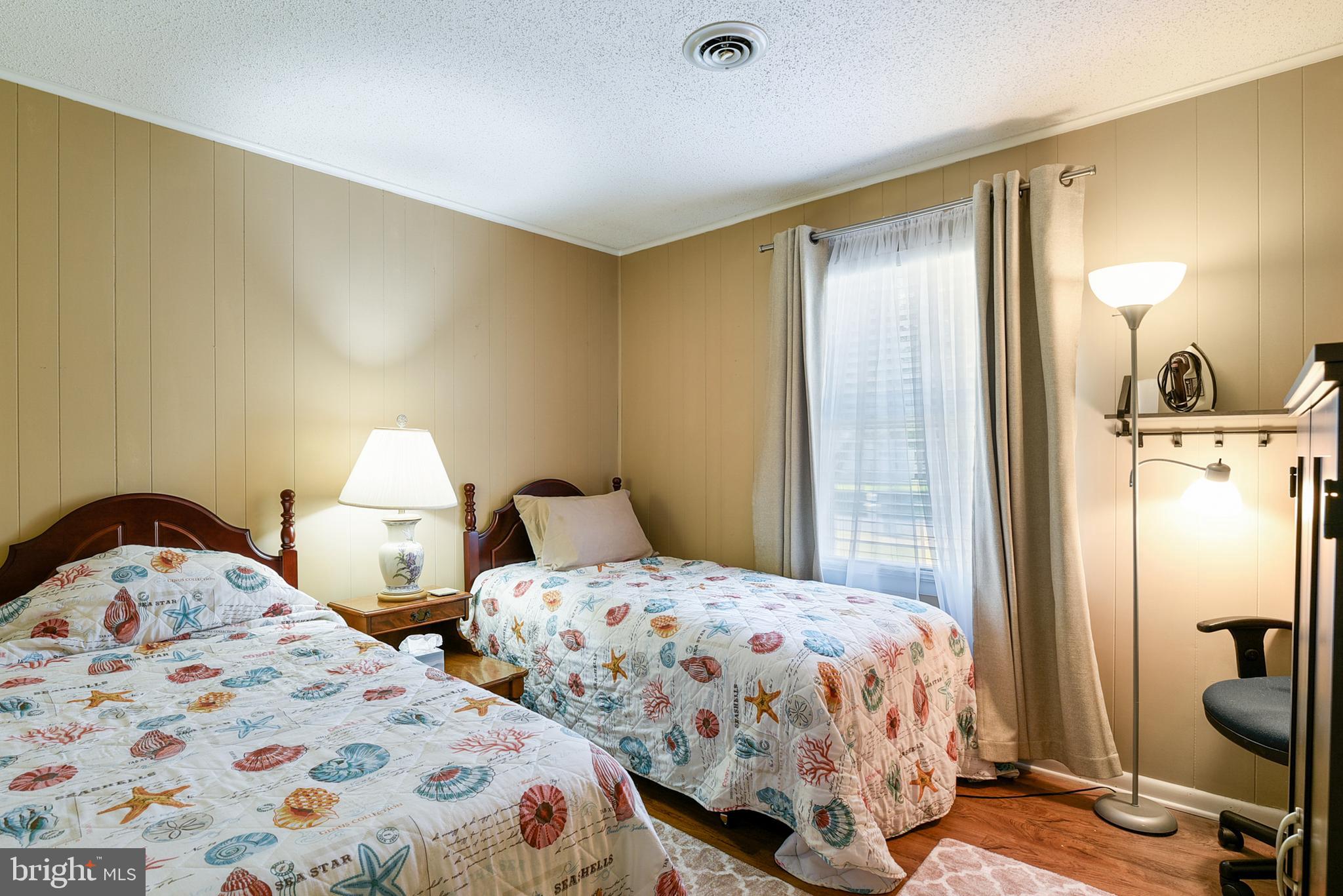63 Dorothy Cir