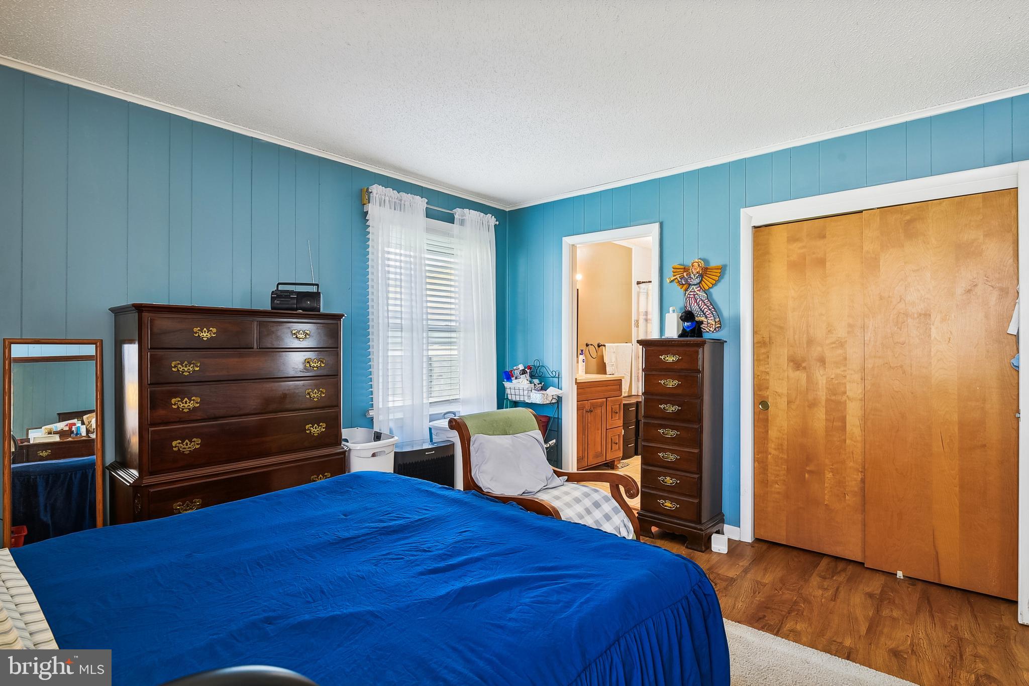 63 Dorothy Cir