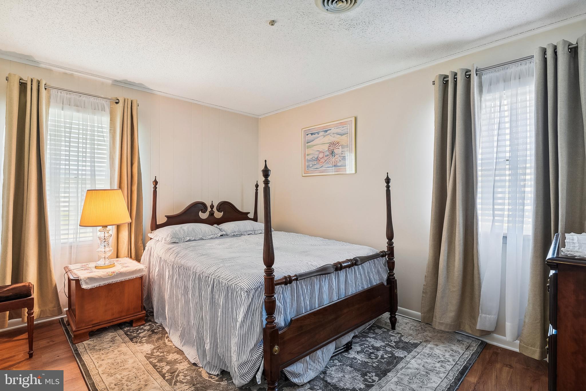 63 Dorothy Cir