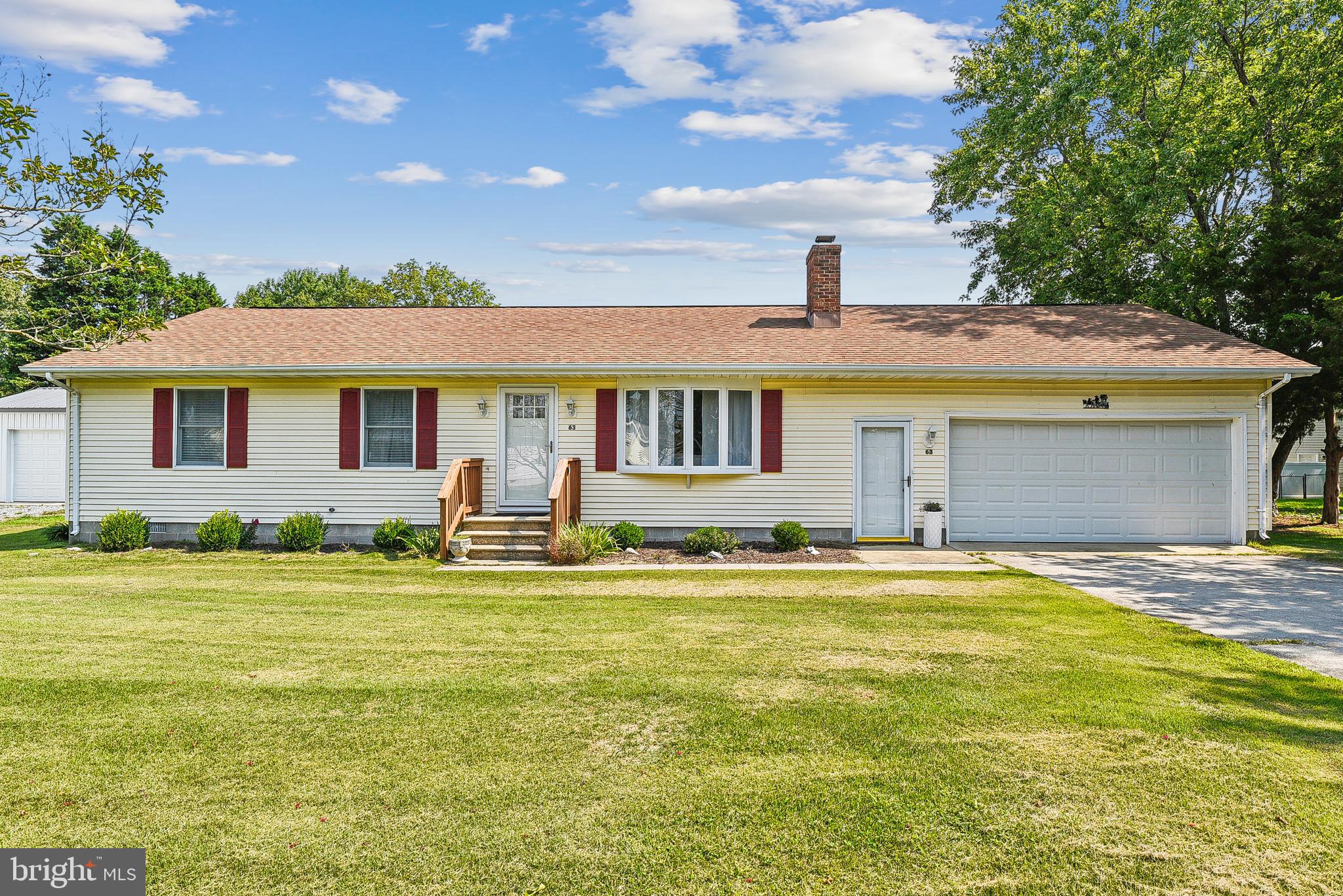 63 Dorothy Cir
