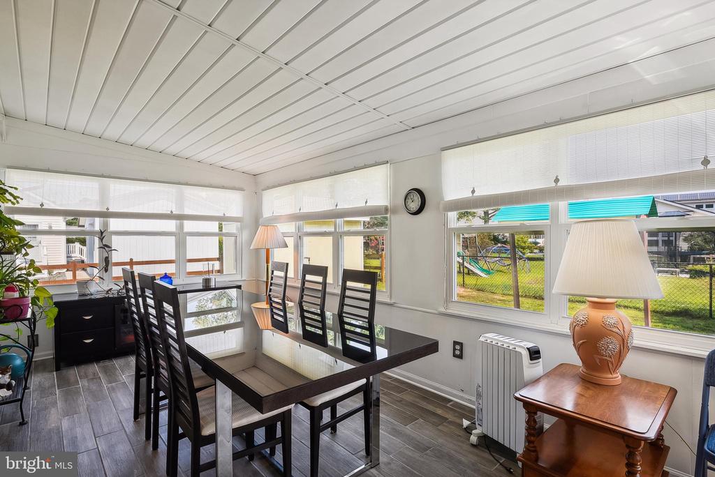 63 Dorothy Cir