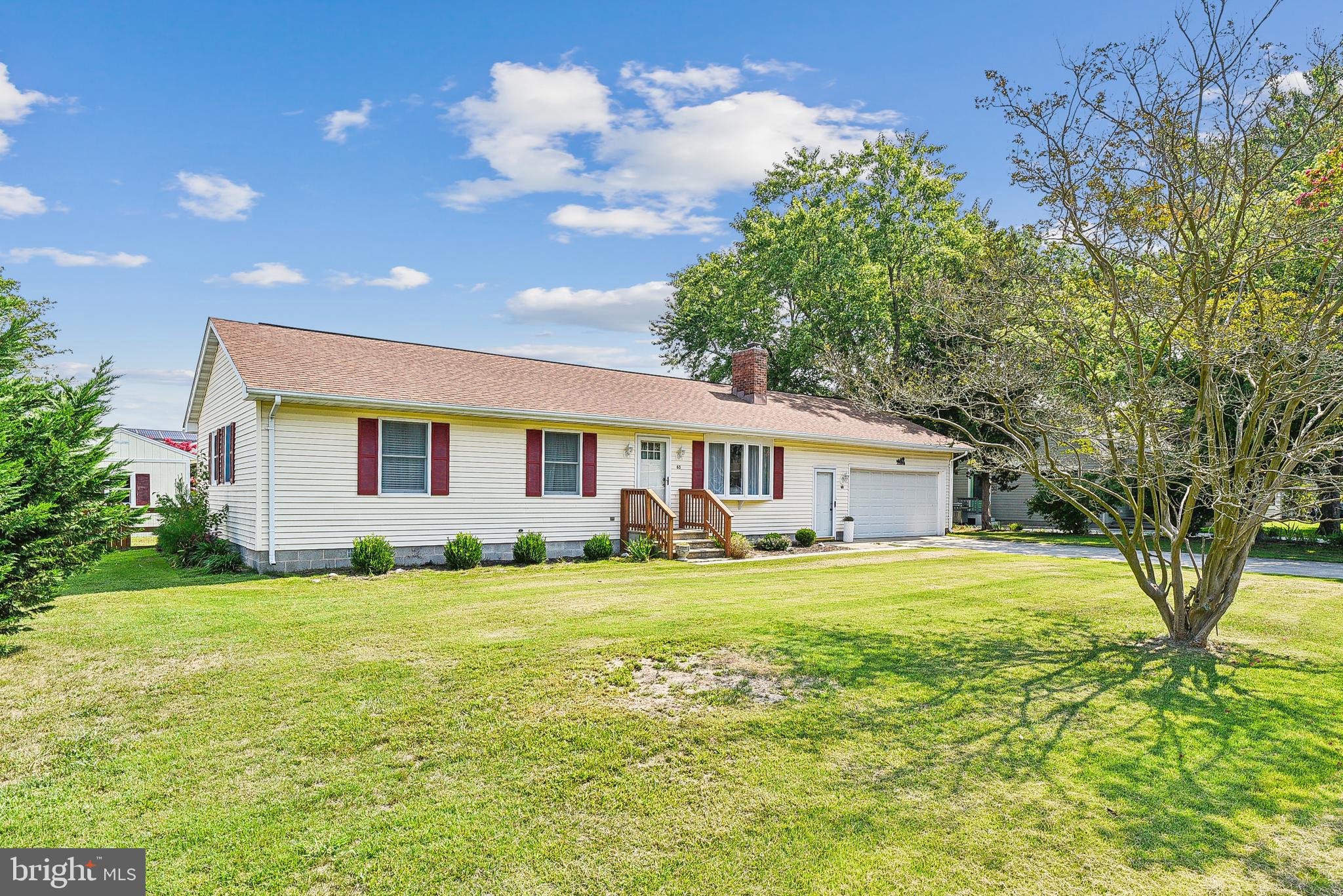 63 Dorothy Cir
