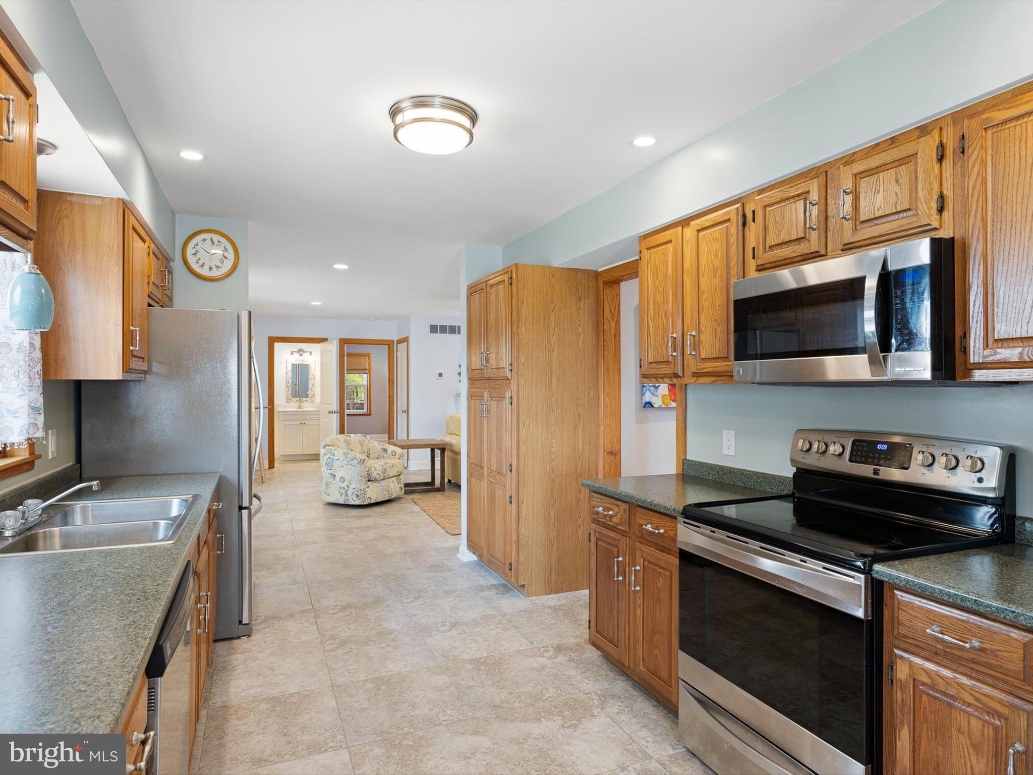 38828 Bayfront Dr