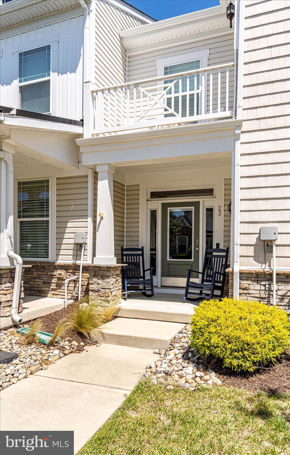 23 Bennett Point Ln #T196h