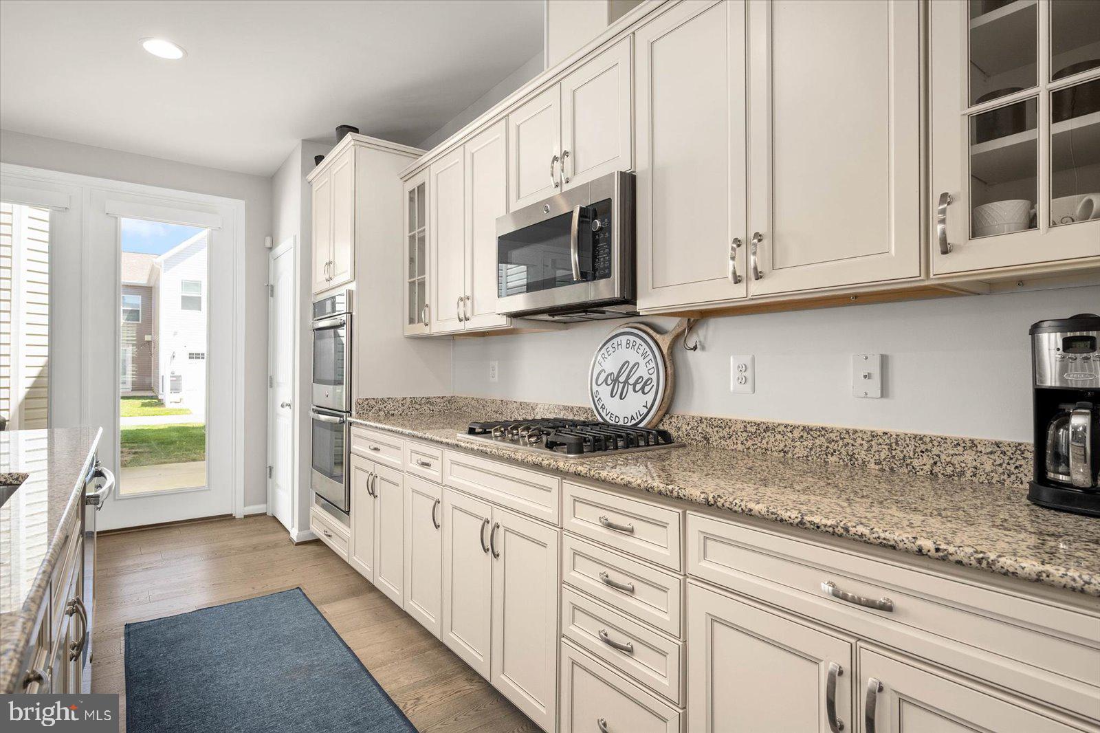 23 Bennett Point Ln #T196h