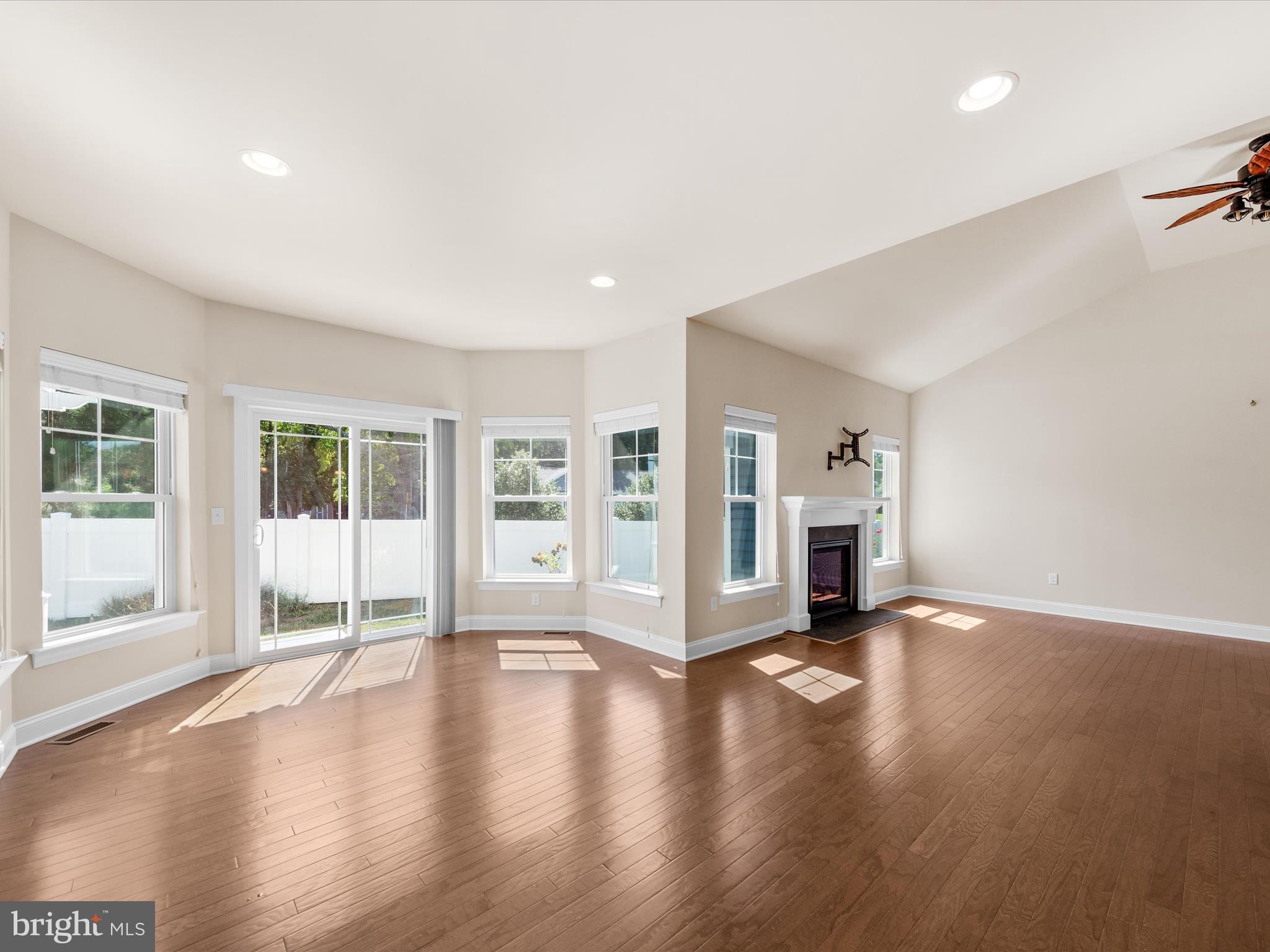 33339 Curran Ct